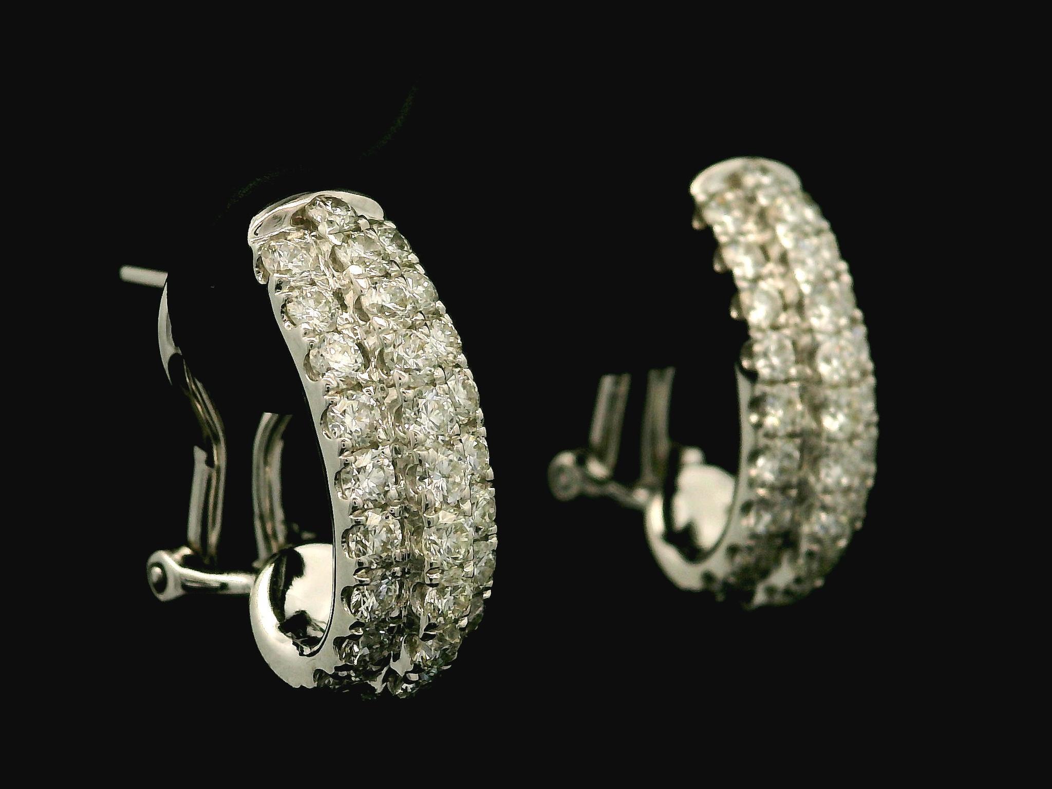 Brilliant Cut Classic 18k White Gold 1.16ctw High Quality Diamond 3 Row Cuff Omega Earrings