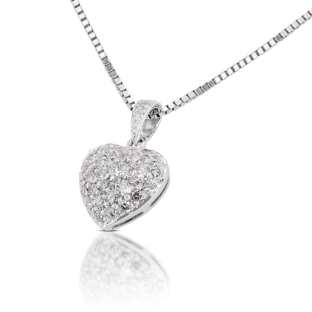 Classic 18K White Gold Diamond Heart Pendant Necklace In New Condition In רמת גן, IL