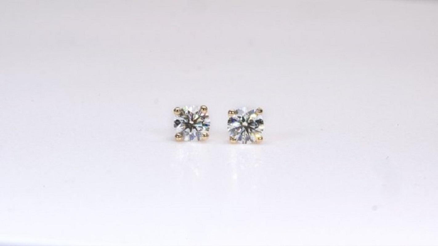 Women's Classic 18k Yellow Gold Stud Earrings with 0.68 Ct Natural Diamonds, AIG Cert