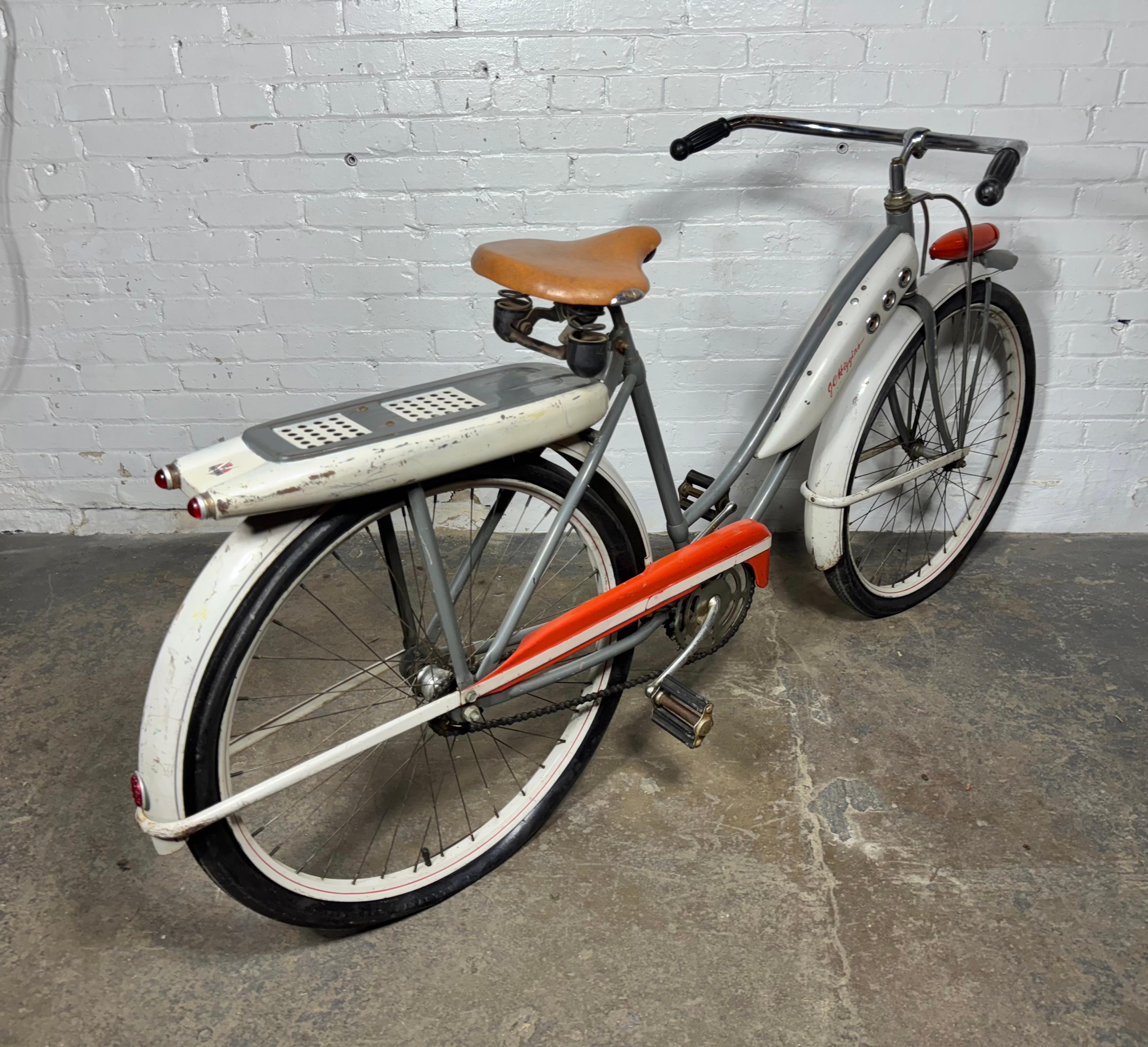 Bicyclette classique à pneus ballon pour dames des années 1930/40 . J.C. Higgins en vente 3