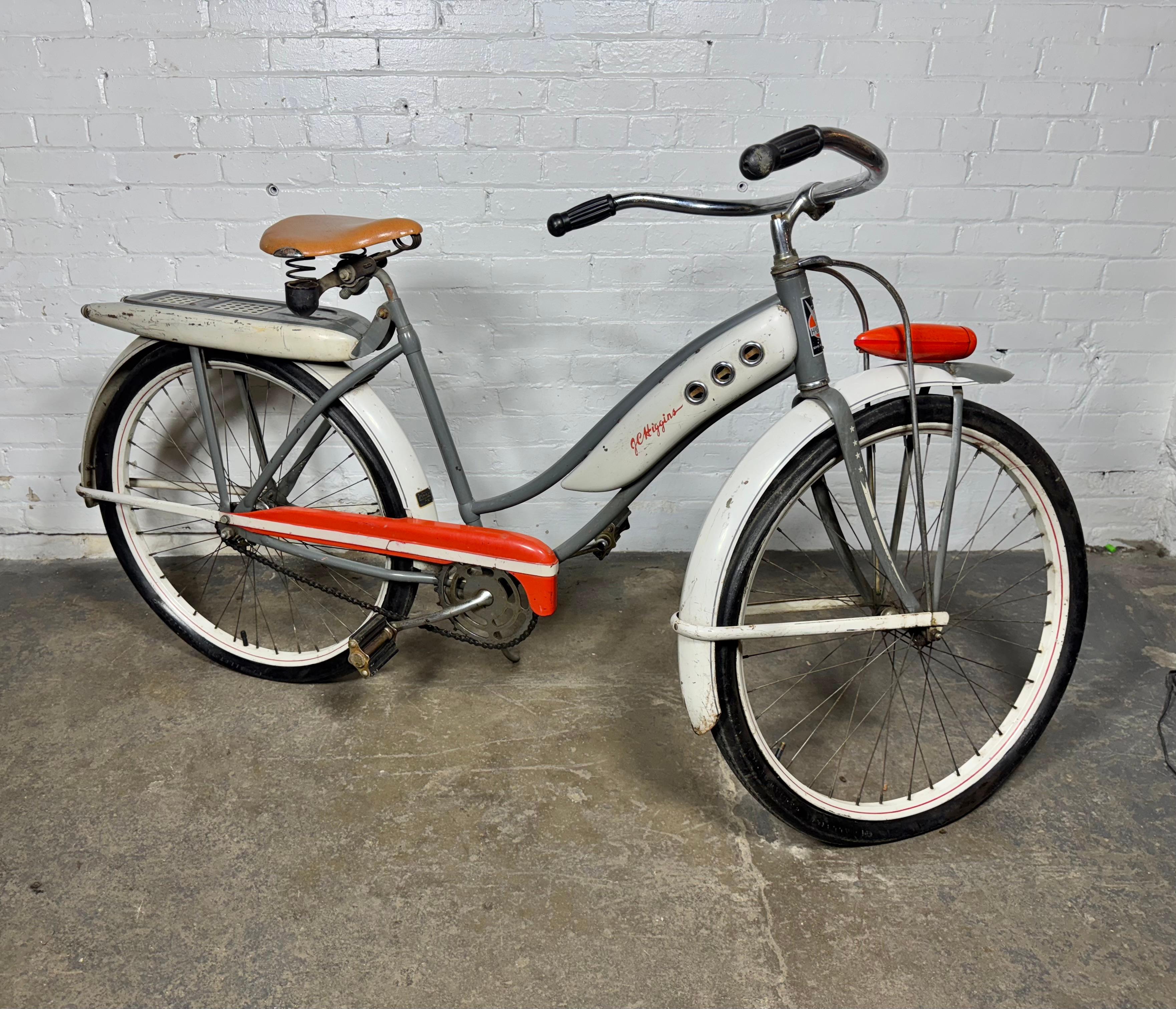 Bicyclette classique à pneus ballon pour dames des années 1930/40 . J.C. Higgins en vente 1