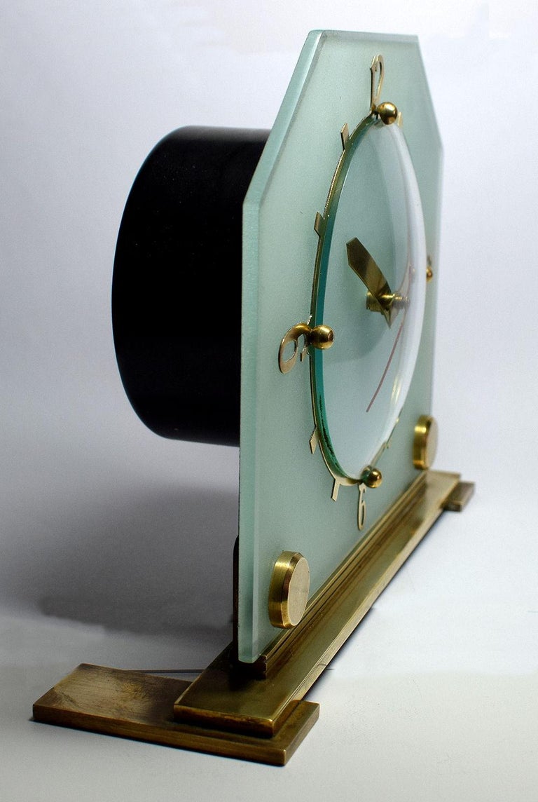 English Classic 1930s Art Deco Mantel Clock by Goblin For Sale