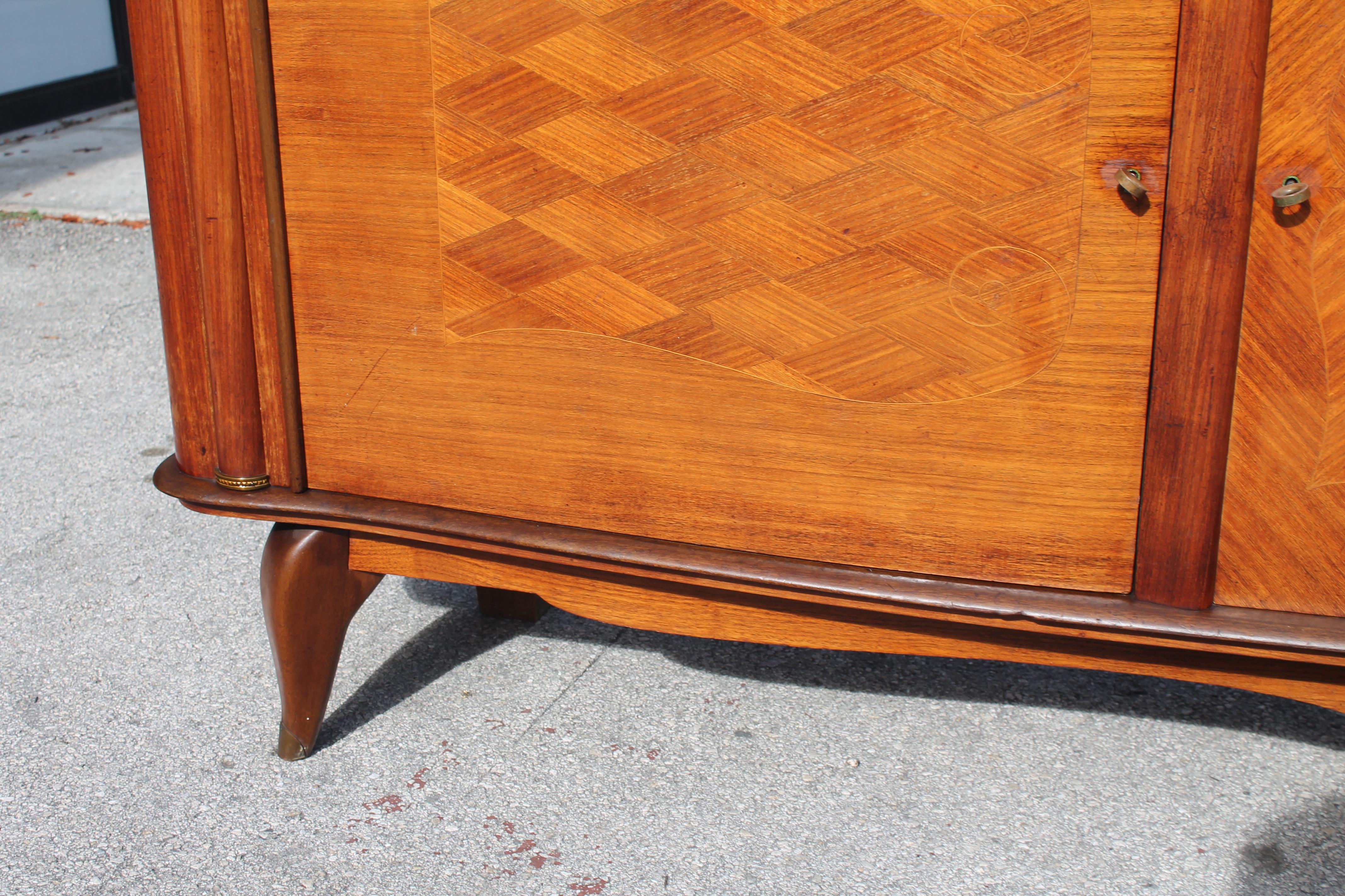 Classic 1940's French Art Deco Palisander Buffet / Sideboard Style Jules Leleu For Sale 5