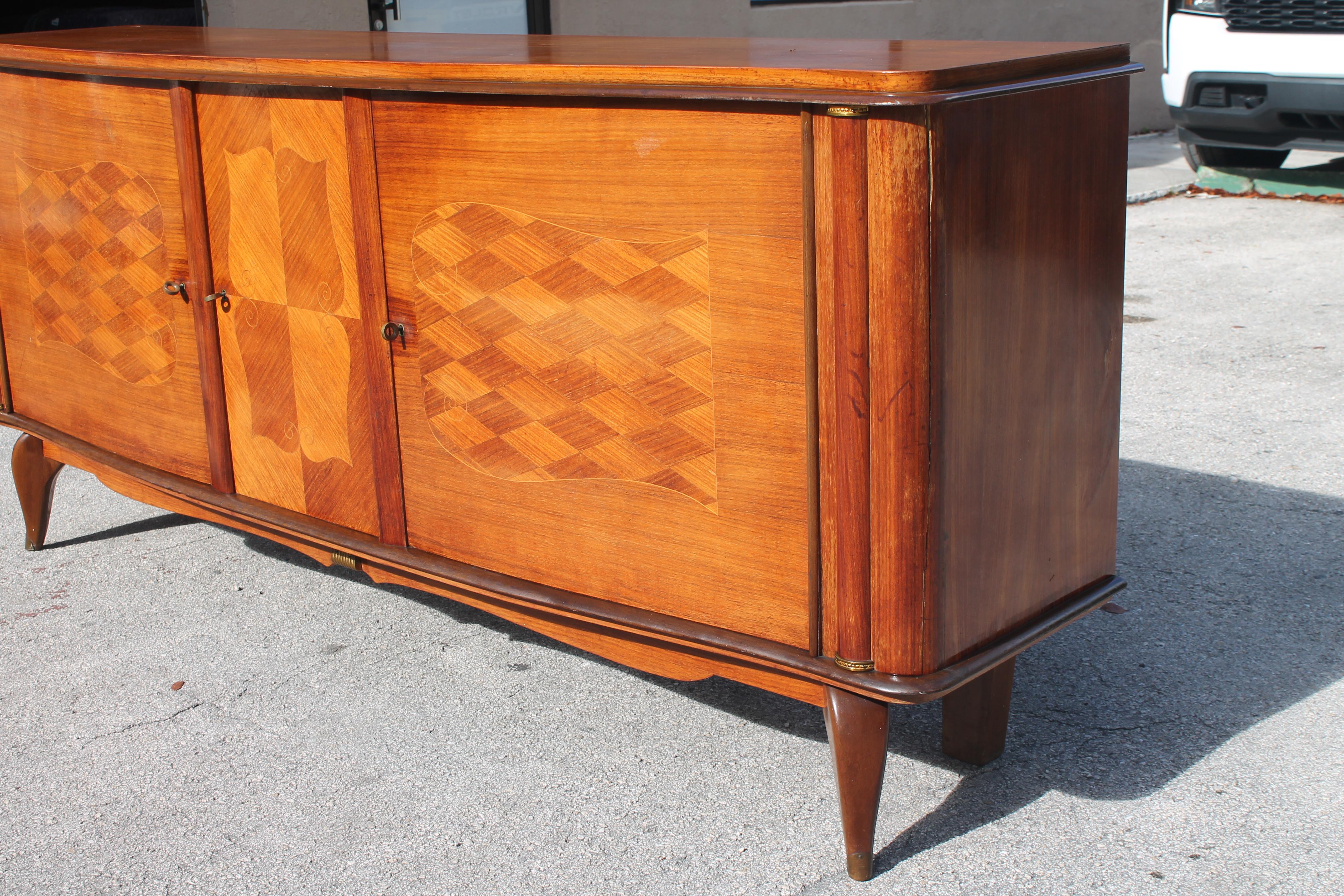 Classic 1940's French Art Deco Palisander Buffet / Sideboard Style Jules Leleu For Sale 6