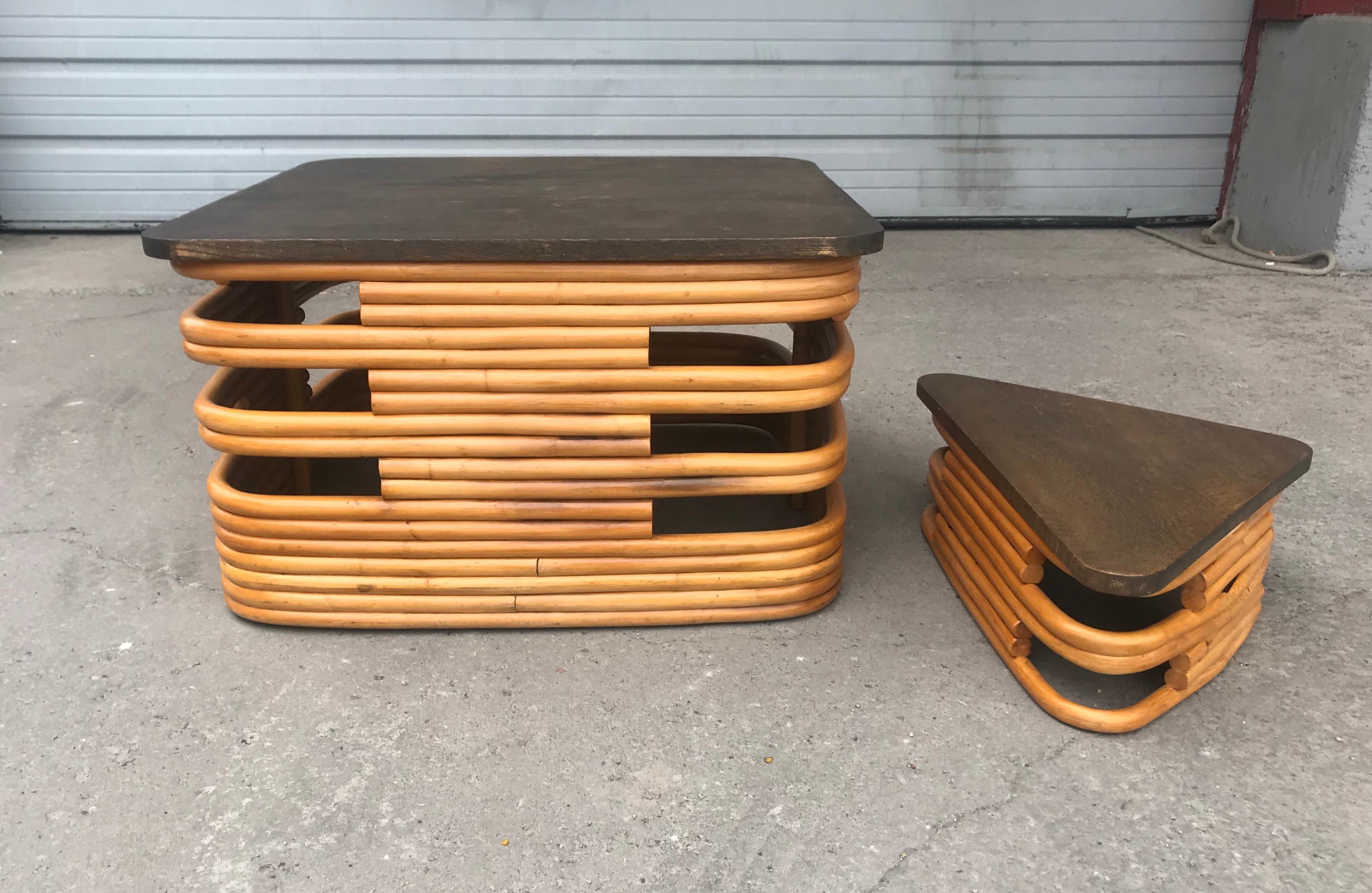 Table classique en rotin et bambou des années 1940 ou style Art Déco d'après Paul Frankl Bon état - En vente à Buffalo, NY
