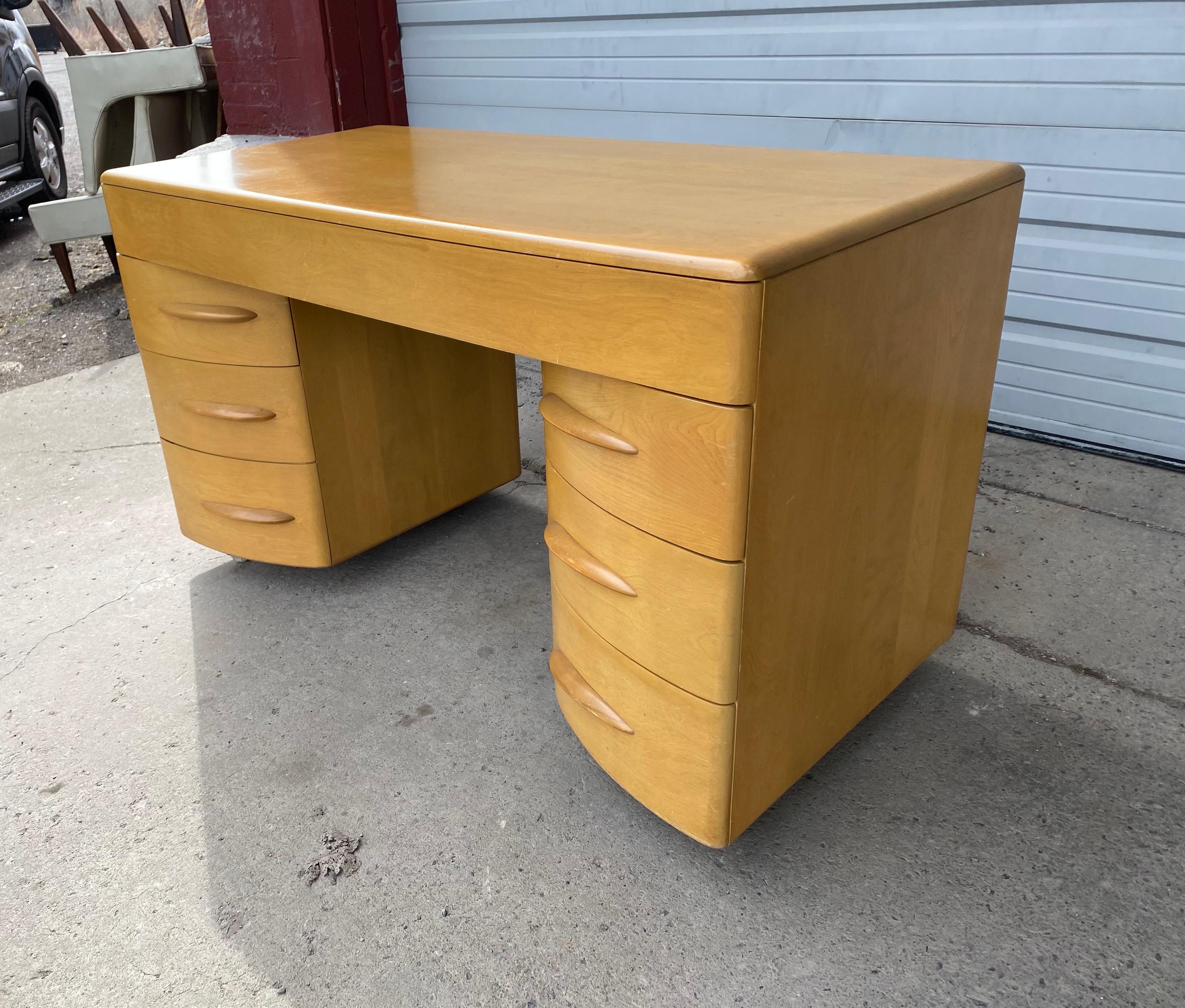 Mid-Century Modern Classic 1950s Heywood Wakefield Desk, Wheat Finish
