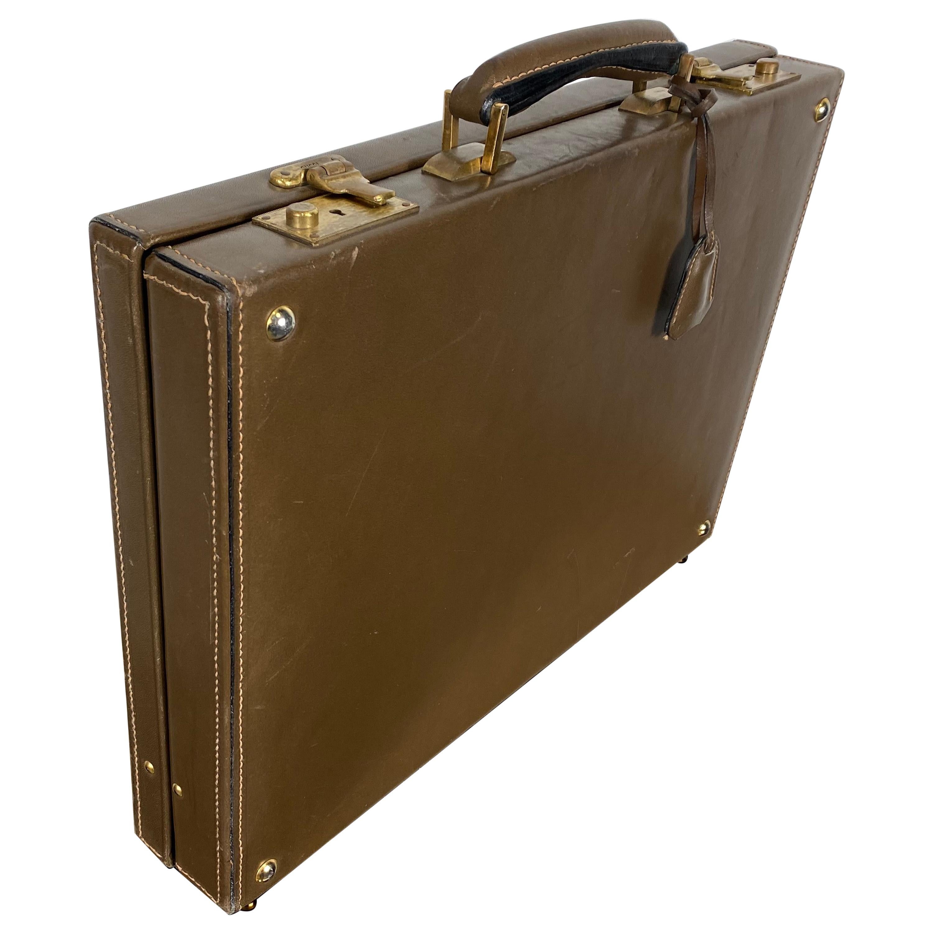 Porte-documents classique en cuir Gucci des années 1970, fabriqué en Italie