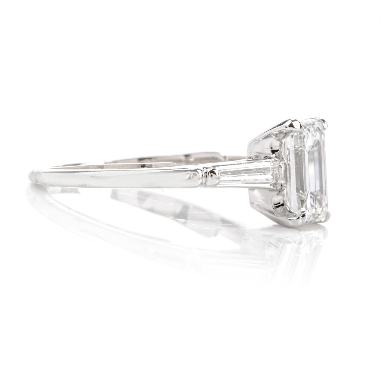 Classic 1980s Emerald Cut Diamond Platinum Engagement Ring In Excellent Condition In Miami, FL