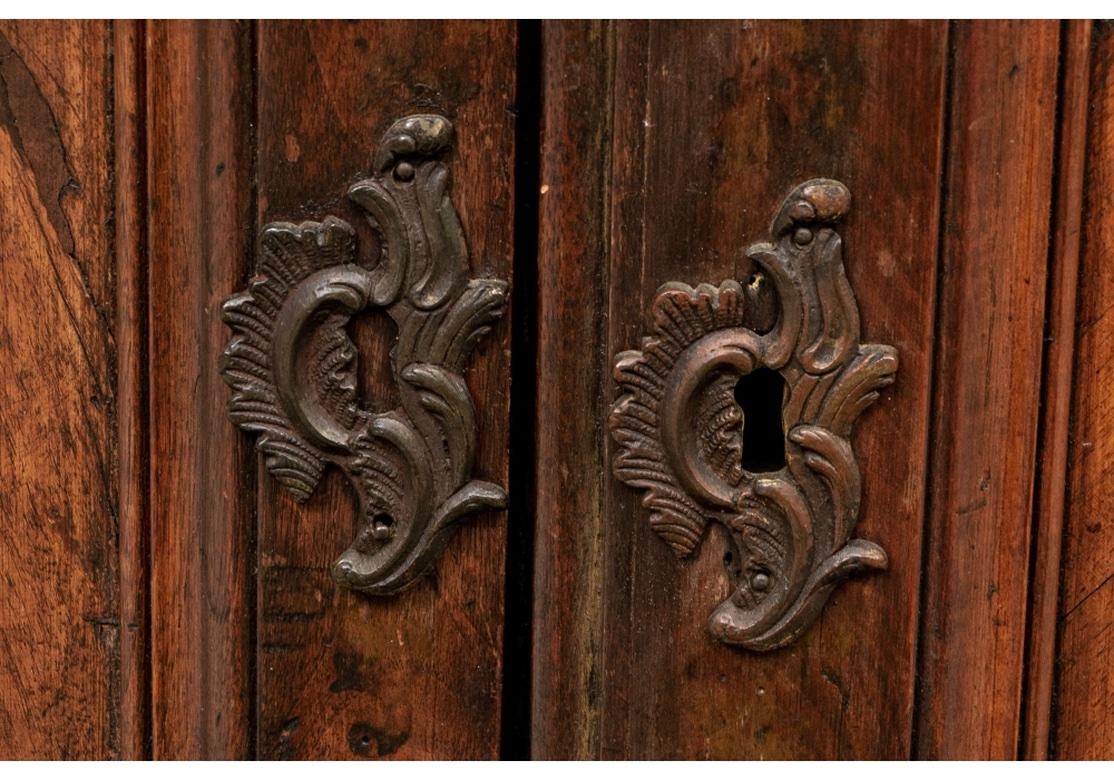 Wood Classic 19th C. Country French Hutch