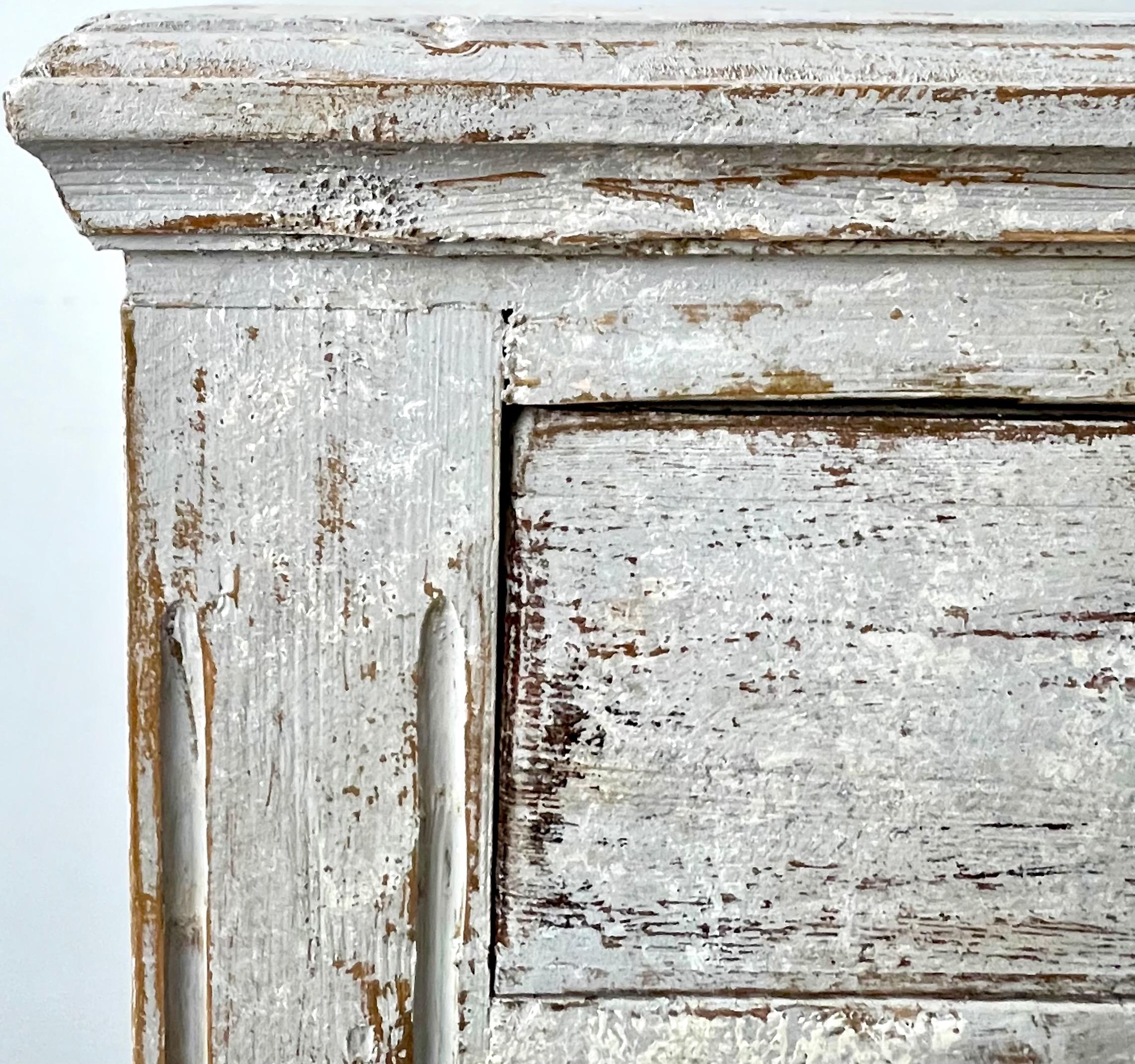 Classic 19th century Swedish Long Sideboard 2