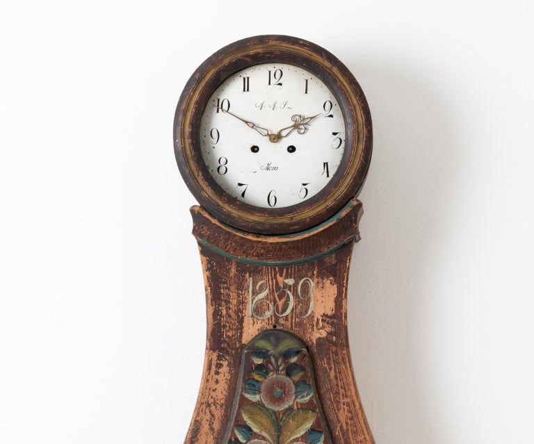 Rustic Classic 19th Century Swedish Mora Clock