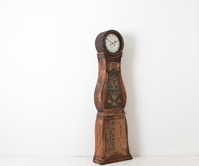 Classic 19th Century Swedish Mora Clock In Good Condition In Kramfors, SE