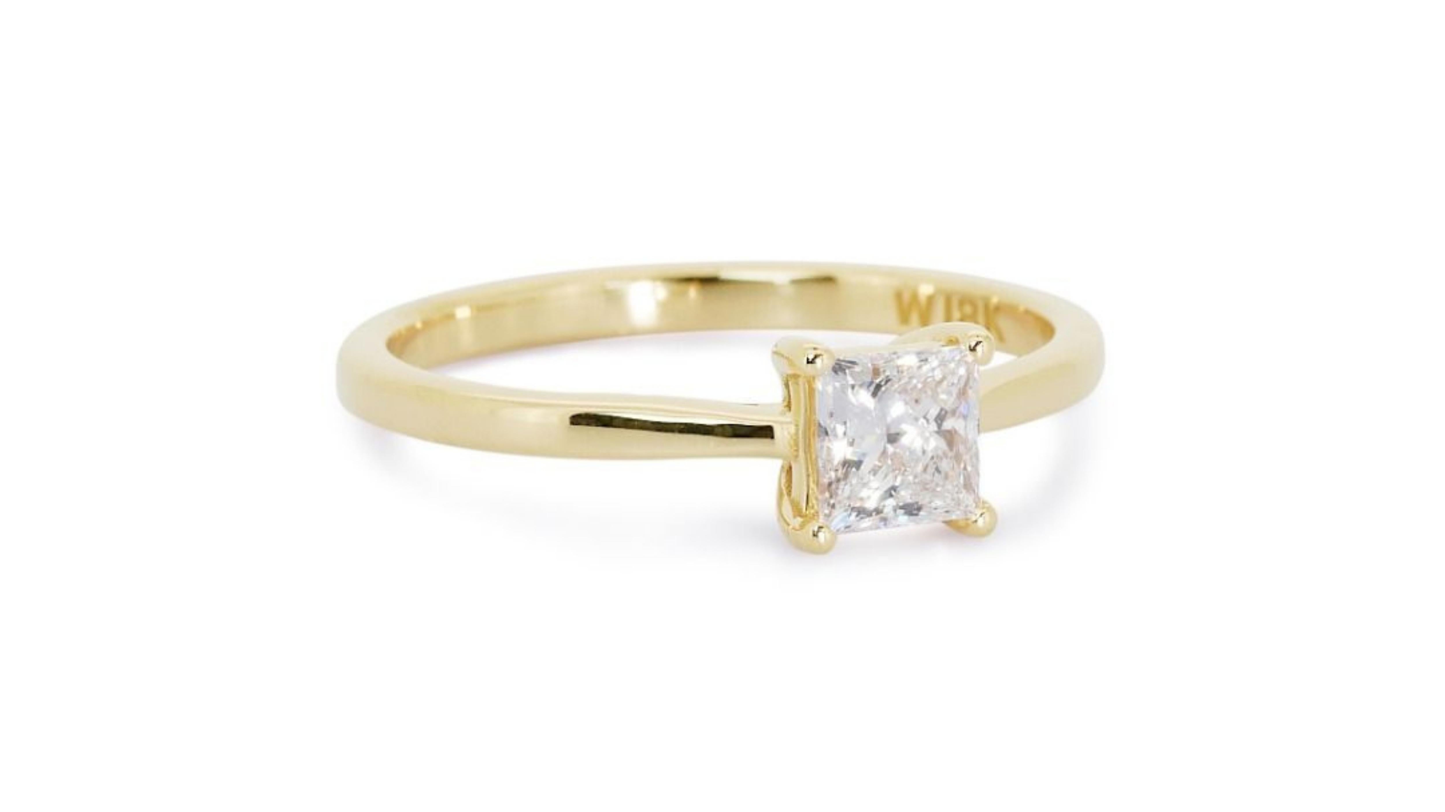 Classic 1ct. Bague à diamant solitaire brillant modifié de forme carrée en vente 1