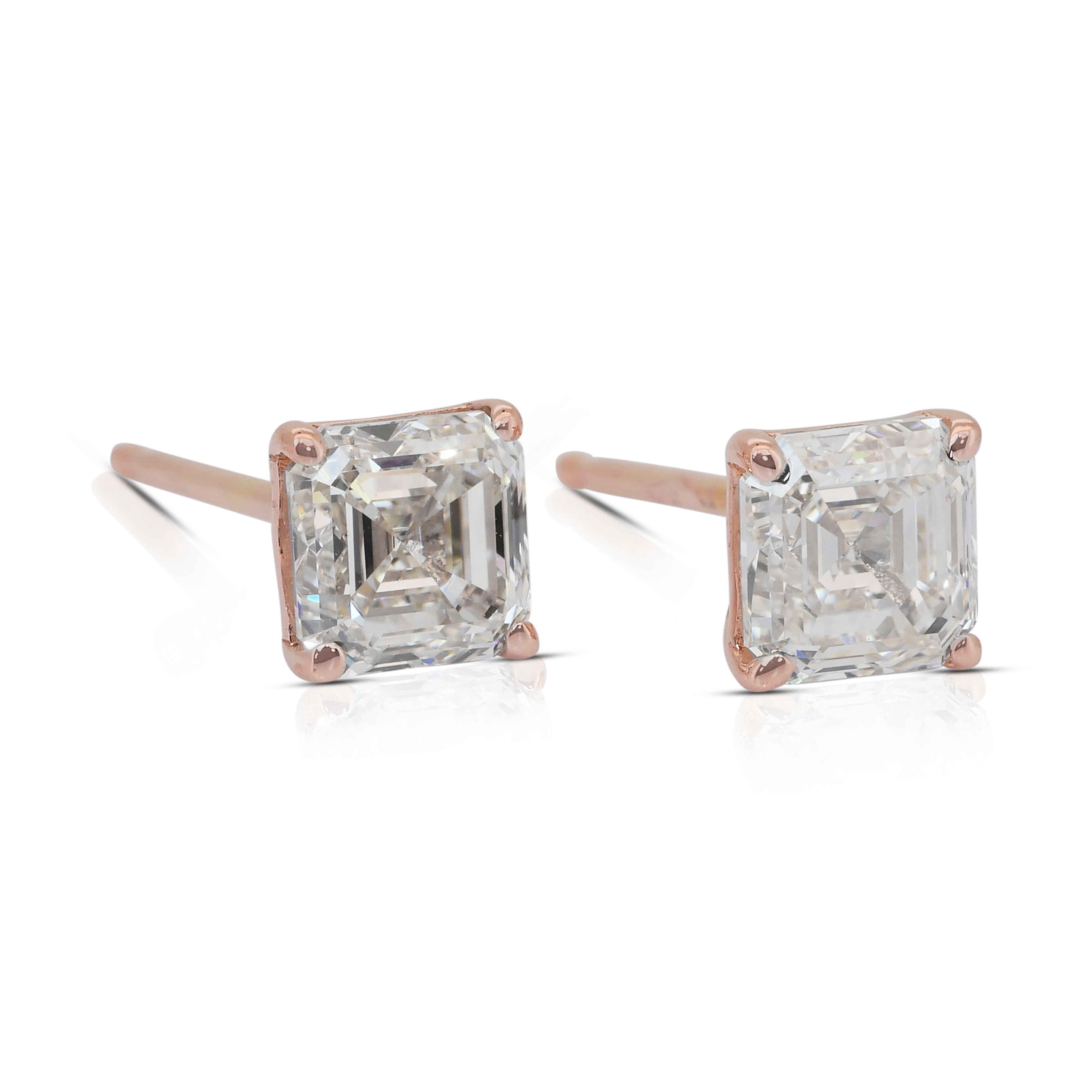 Square Cut Classic 2.03ct Diamonds Stud Earrings in 18k Rose Gold - IGI Certified For Sale
