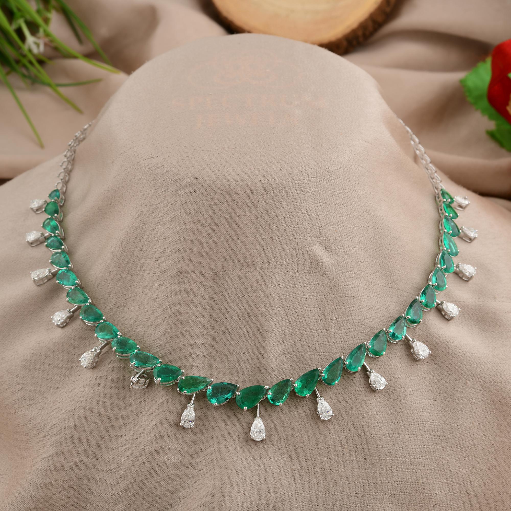 Collar Gargantilla Clásico Esmeralda 20,55ct con Gotas de Diamantes 4,64ct Oro Blanco 18k en venta 3