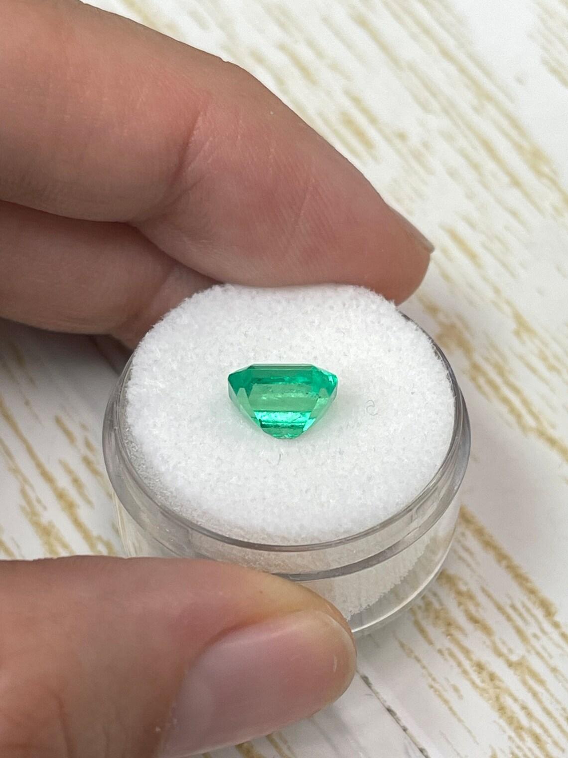 Classic 2.07 Carat Muzo Green Emerald Cut Colombian Emerald Gem - May Birthstone For Sale 1