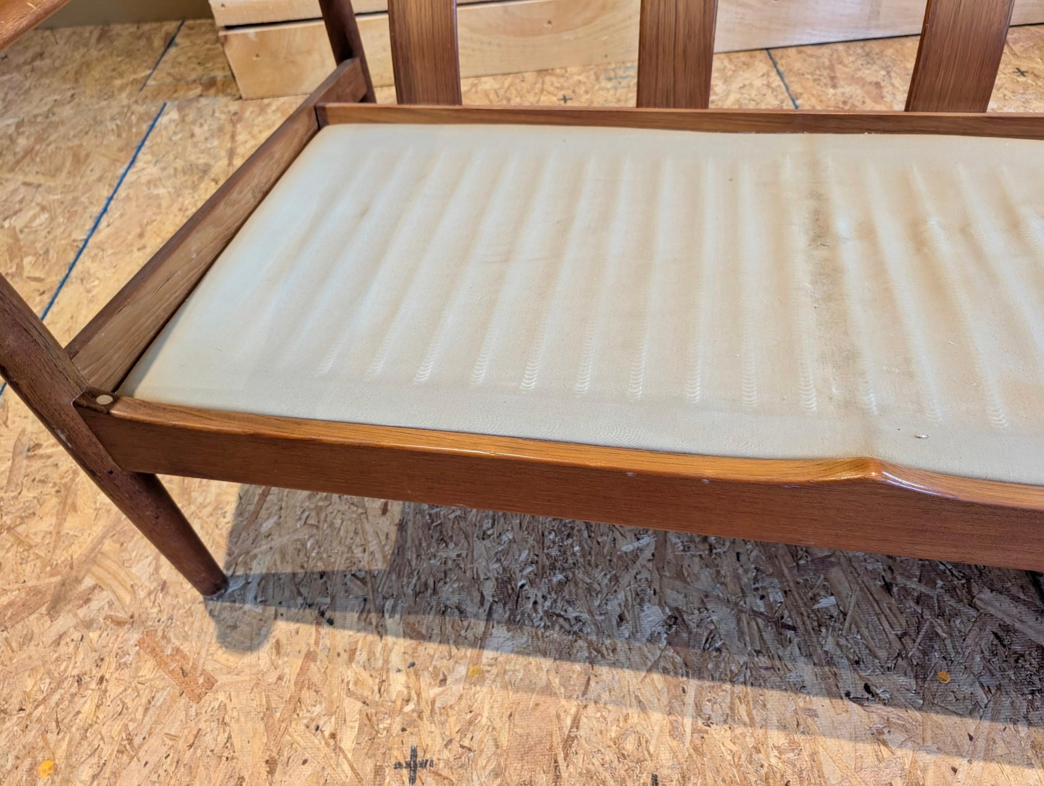 Tessuto Divano classico a 3 posti in teak di Grete Jalk per France and Son / Danimarca in vendita