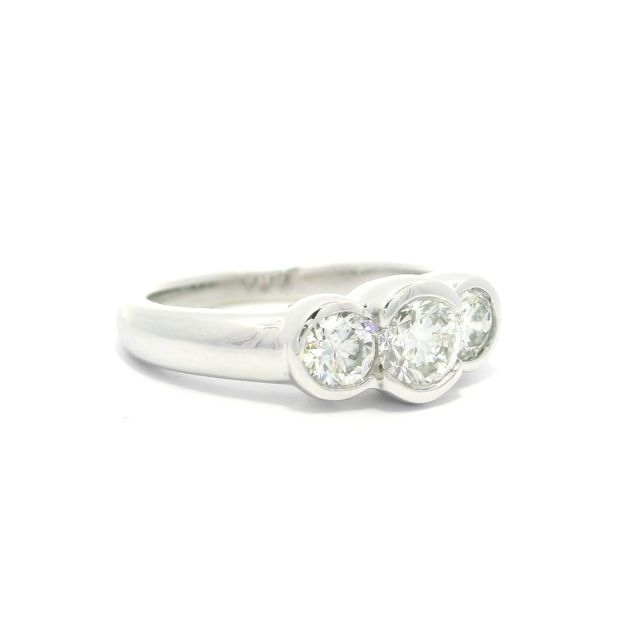 Classic 3 Stone 14k Weißgold 1,0ct Hälfte Lünette Set Diamond Engagement Band Ring im Angebot 7