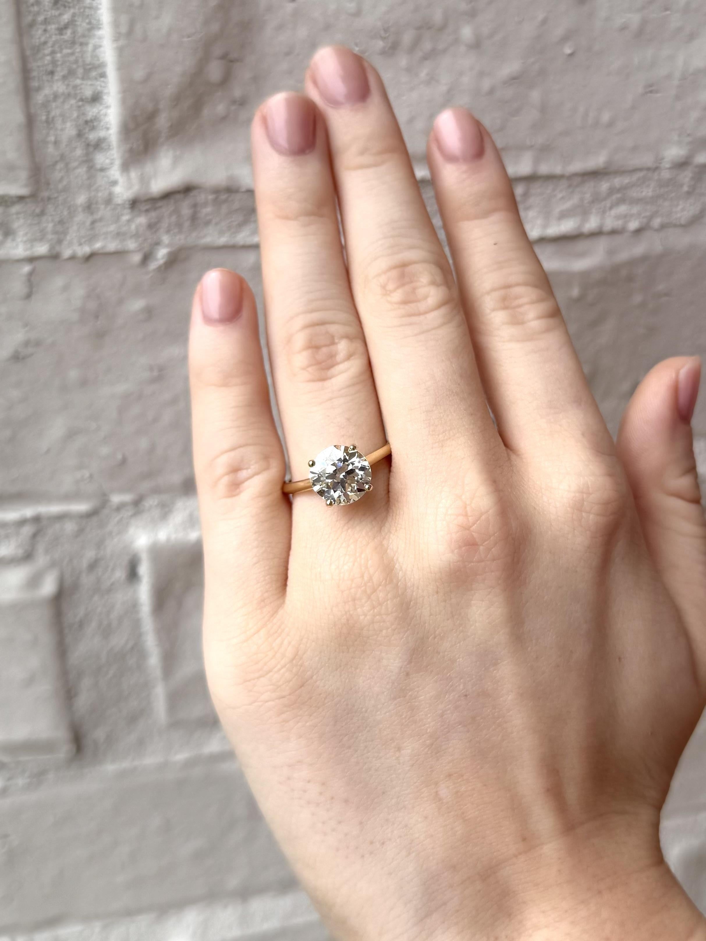Contemporain Classic 3.01 Carat Old European Cut Diamond Solitaire Engagement Ring GIA en vente