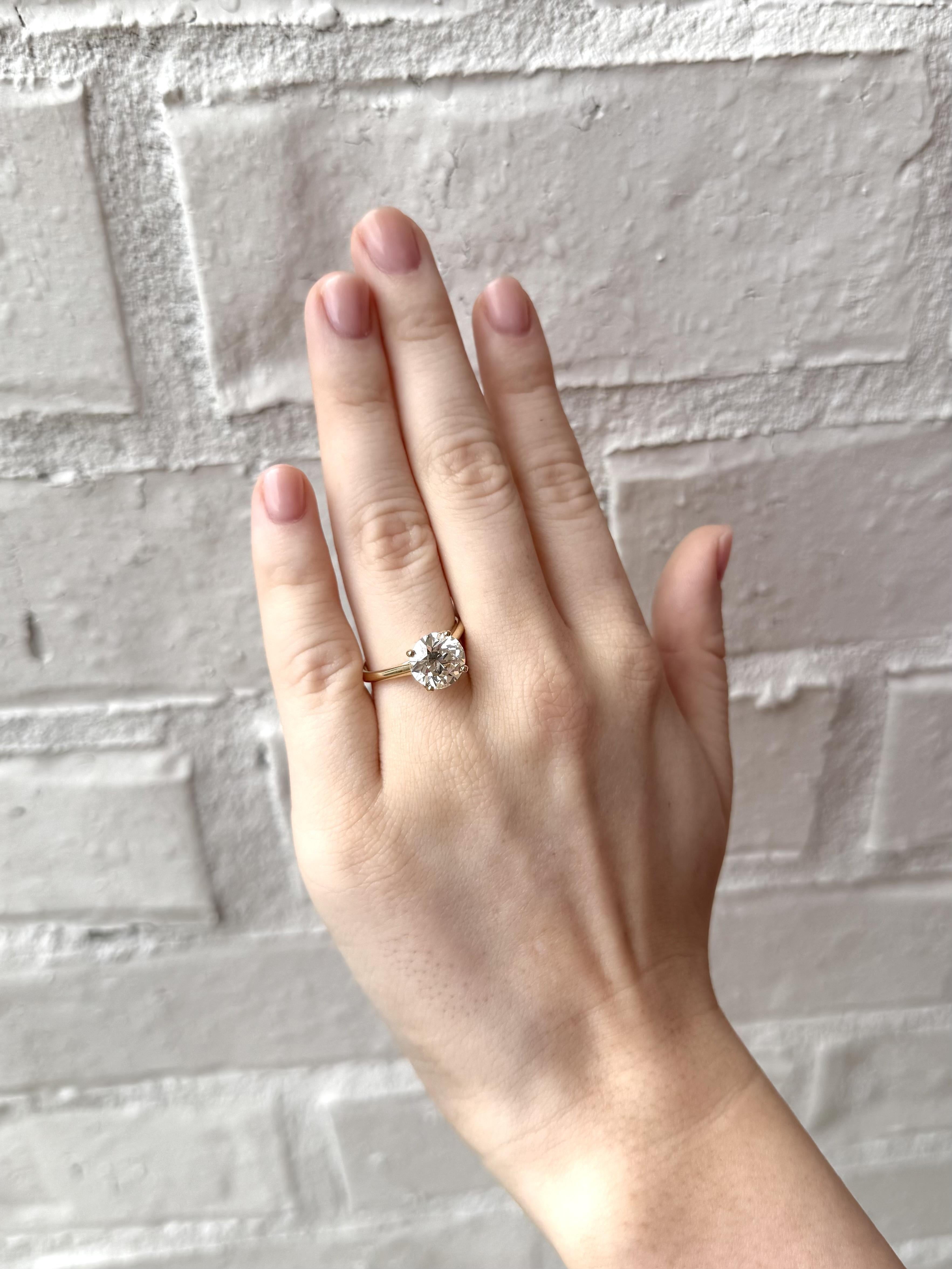 Taille vieille Europe Classic 3.01 Carat Old European Cut Diamond Solitaire Engagement Ring GIA en vente