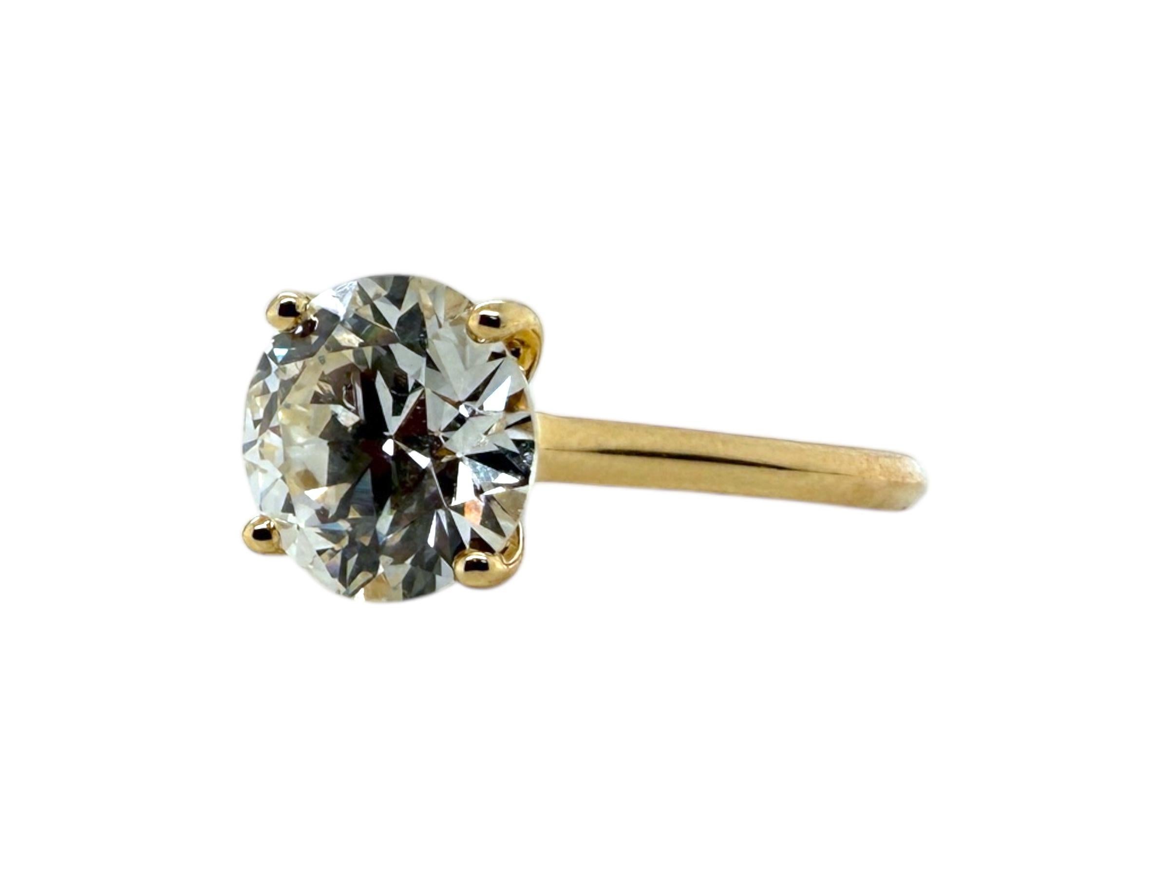Classic 3.01 Carat Old European Cut Diamond Solitaire Engagement Ring GIA en vente 2