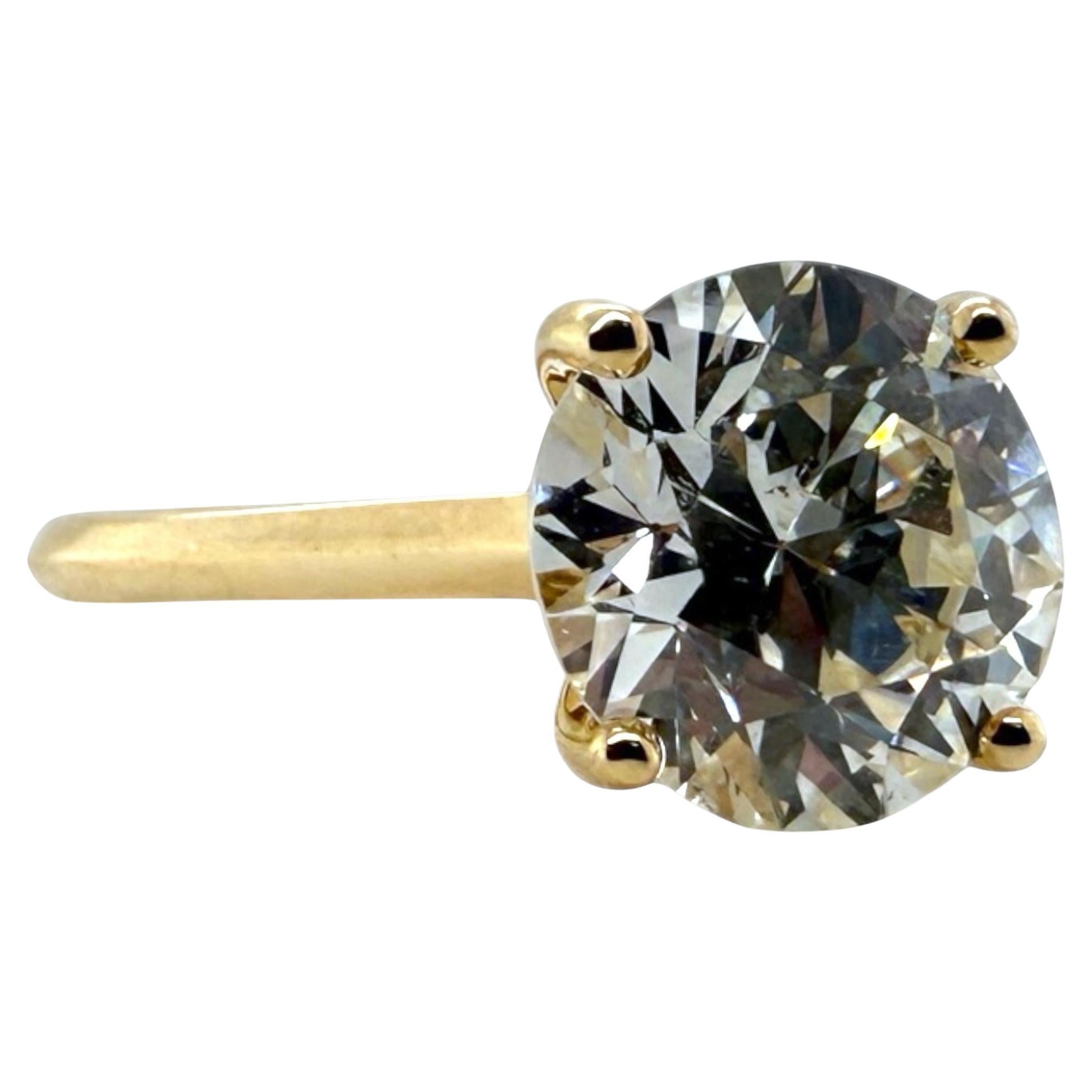 Classic 3.01 Carat Old European Cut Diamond Solitaire Engagement Ring GIA en vente