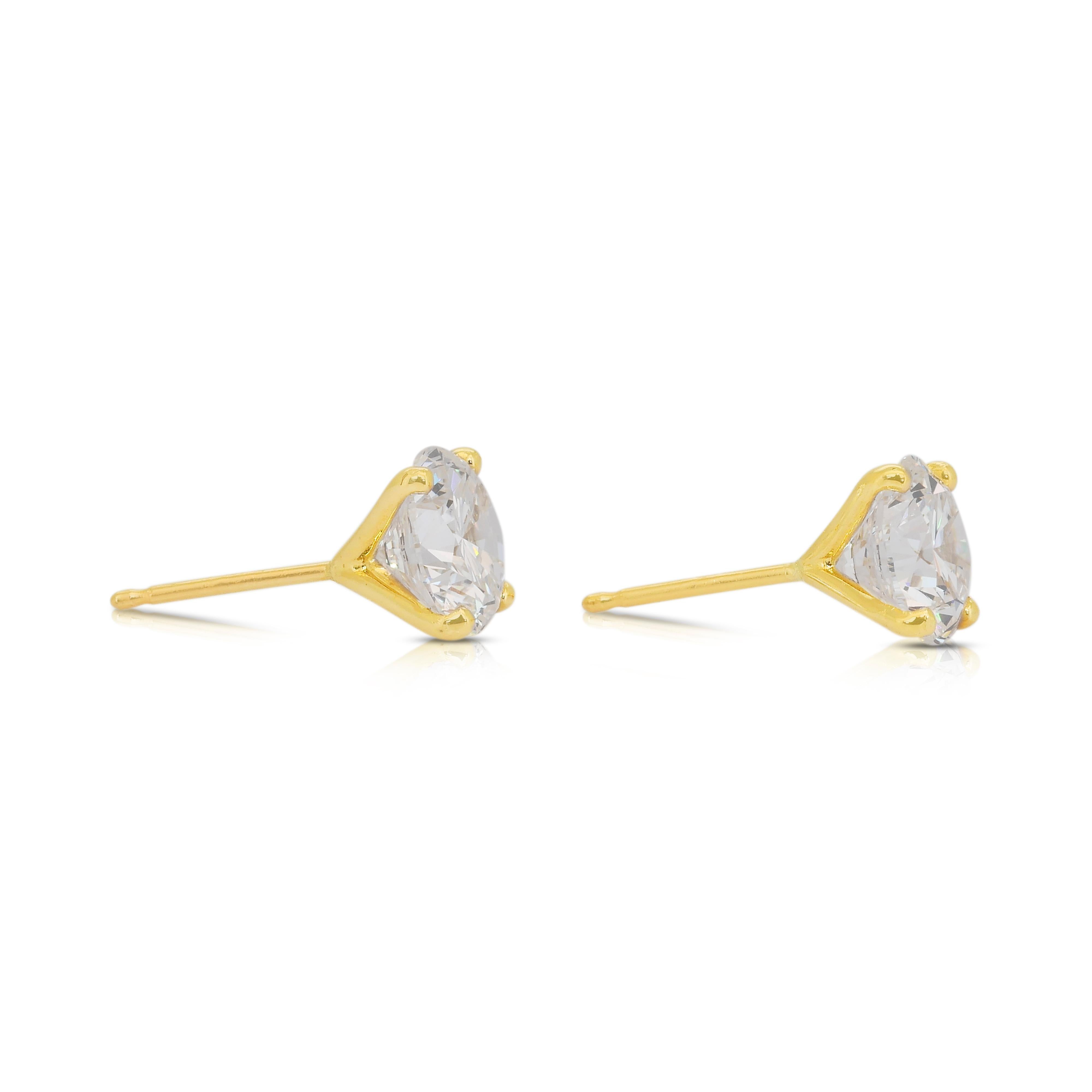 Donna Classic 3.03ct Diamonds Stud Earrings in 18k Yellow Gold - IGI Certified in vendita