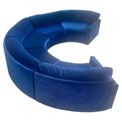 Canapé sectionnel classique courbé de 5 pièces par Comfort Design Inc attribué à Milo Baughman