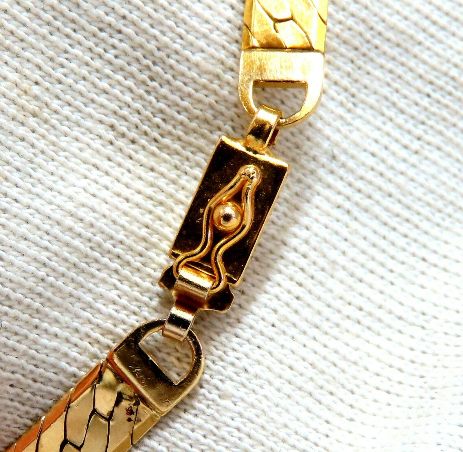 Classic Gauge Herringbone Necklace 14 Karat In New Condition In New York, NY