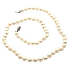 Colliers multibrins perles