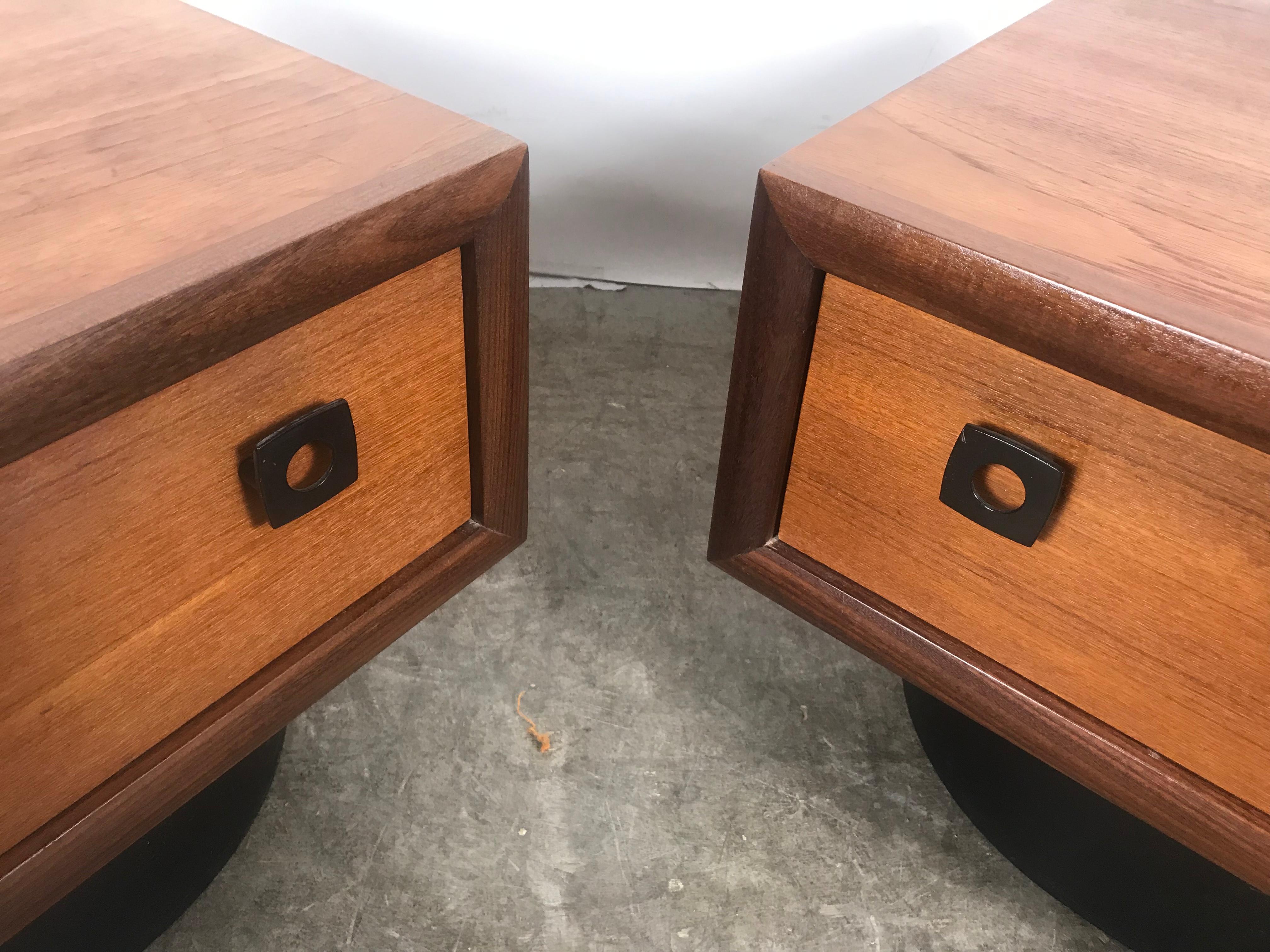 Classic 1970s Teak and Leather Wrapped Stands/End Tables by Rs Assocciates In Good Condition In Buffalo, NY