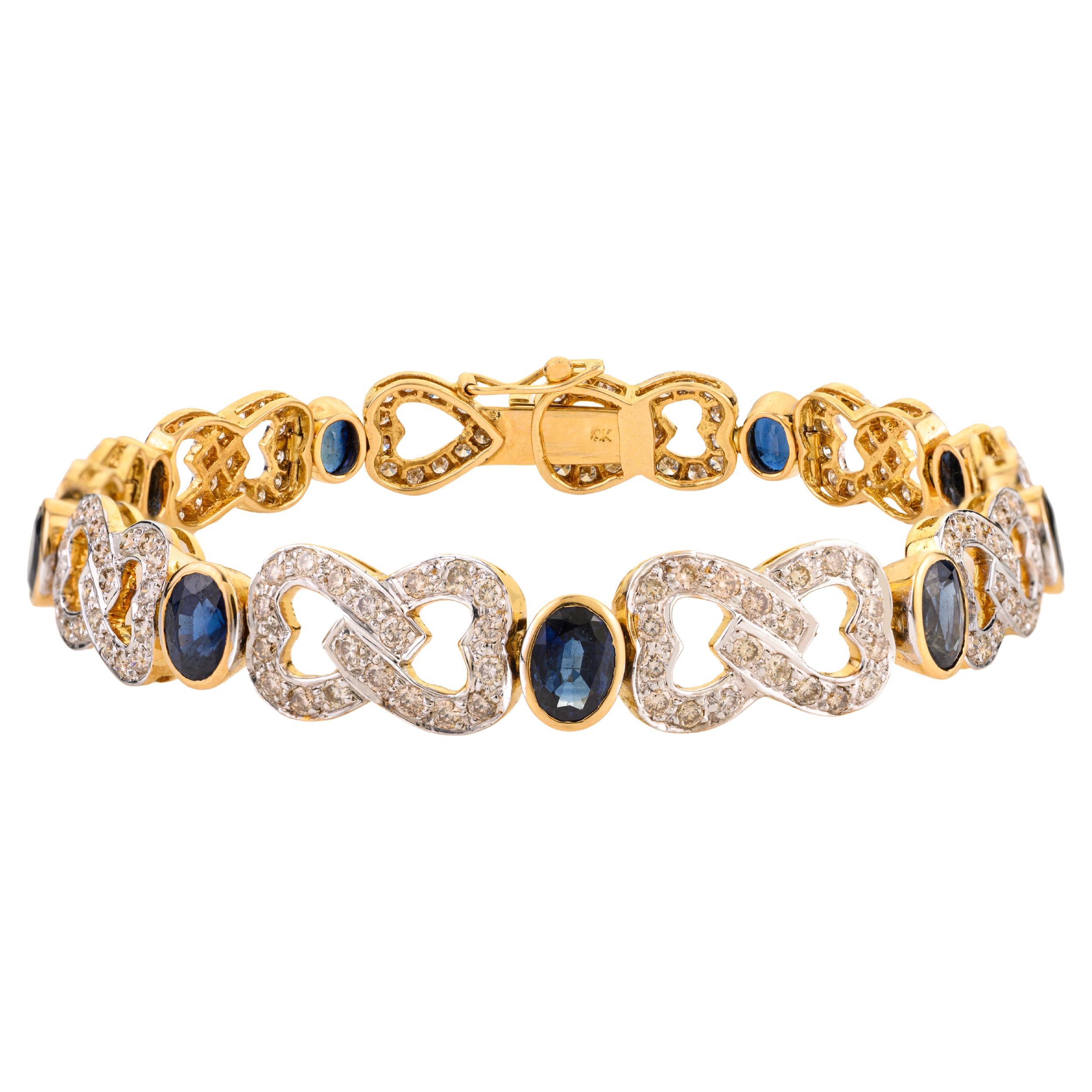 Classic 7.22Ct Blue Sapphire and 2.8Ct Diamond Heart Link Bracelet in 18K Gold For Sale