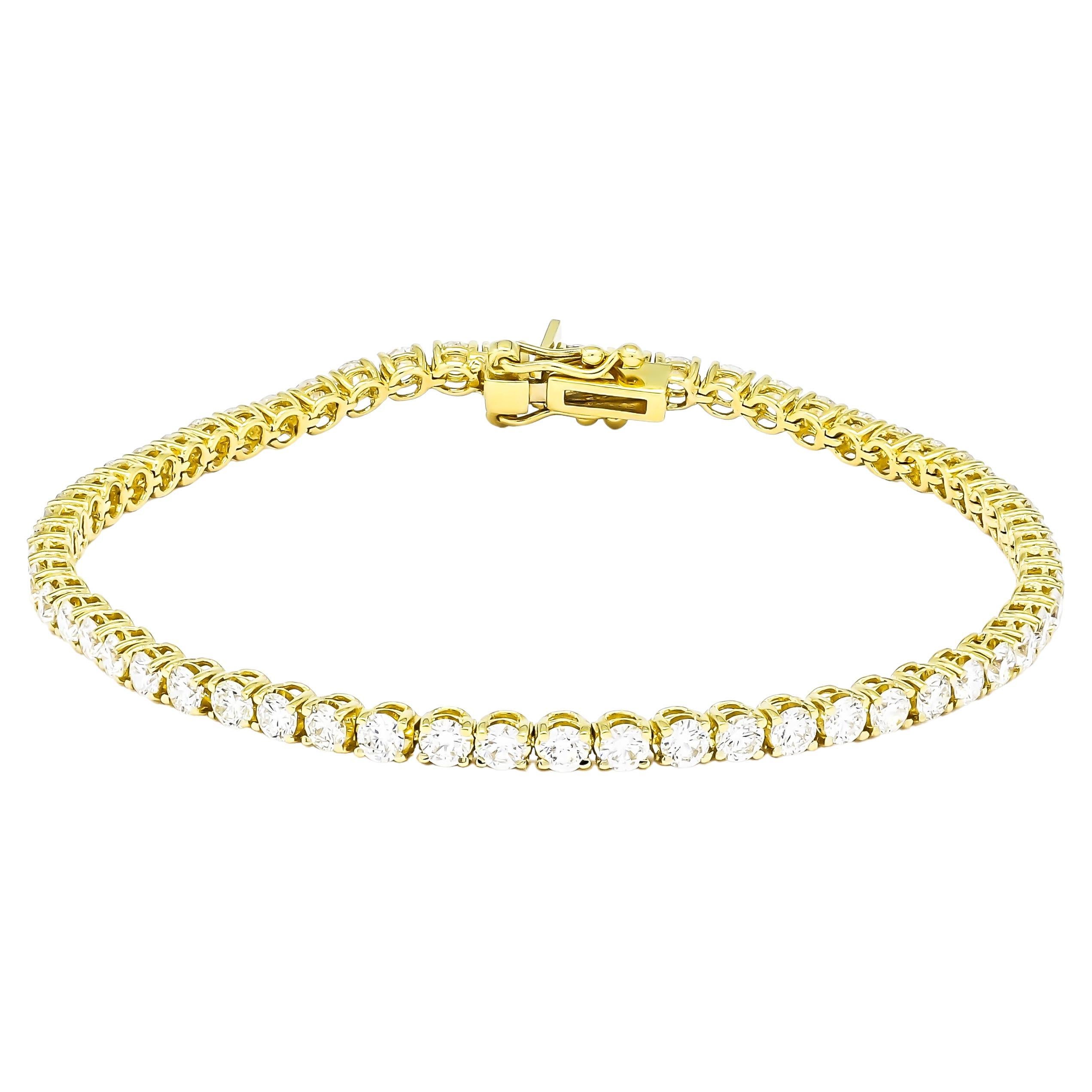  Natural Diamonds 8.00ct 18k Yellow Gold Four Prong Tennis Bracelet   For Sale