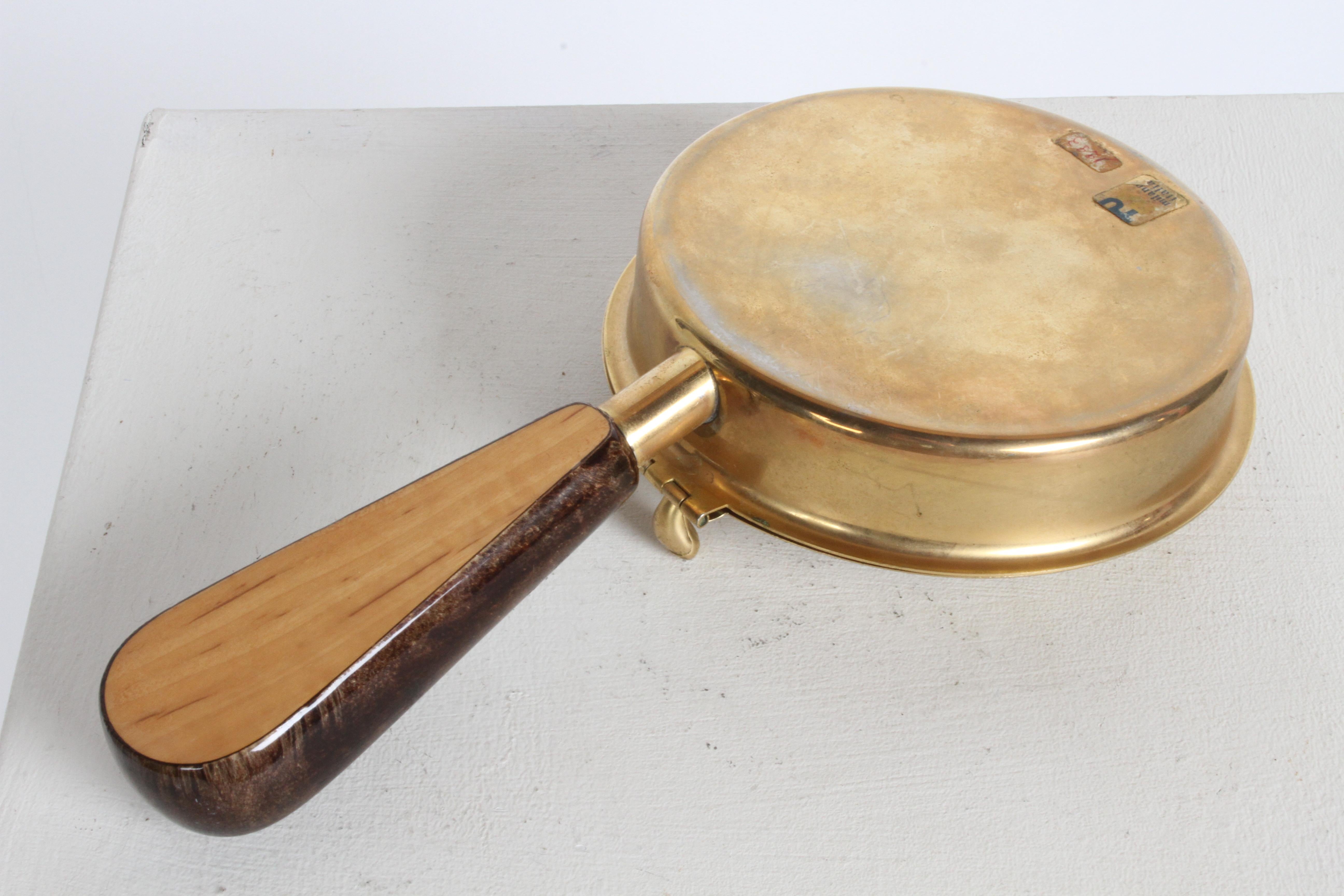 Classic Aldo Tura Italy Silent Butler 24k Gold Plated & Goatskin Parchment For Sale 6