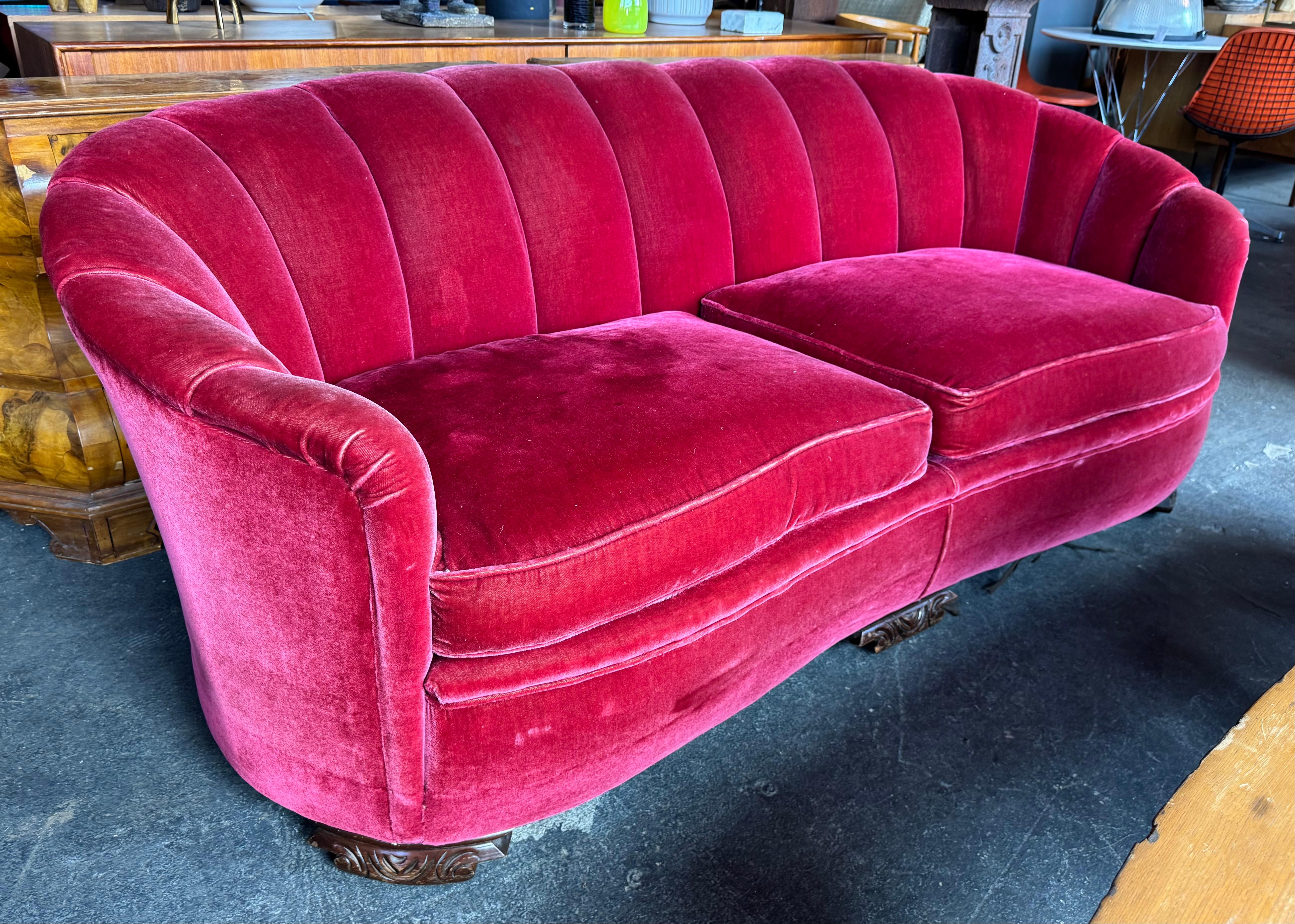Classic American Art Deco Fuchsia (pink) Mohair Channel Back Sofa In Good Condition In Buffalo, NY