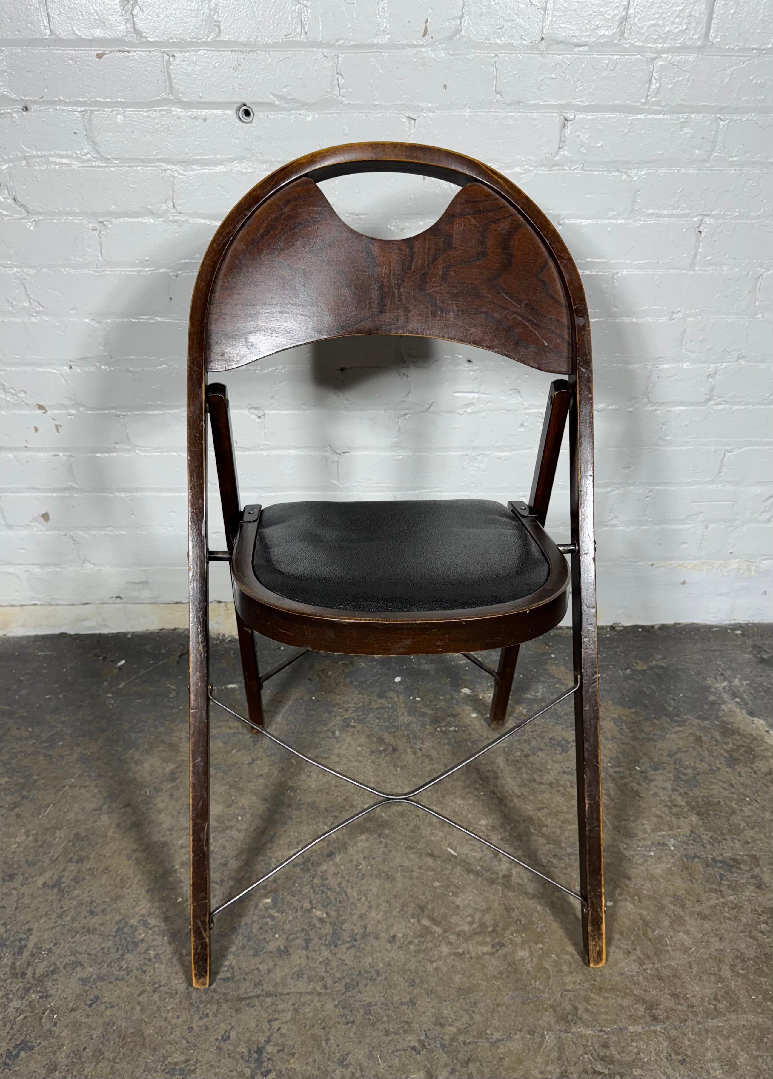 Classic American Bentwood and Iron Folding Chairs For Sale 4