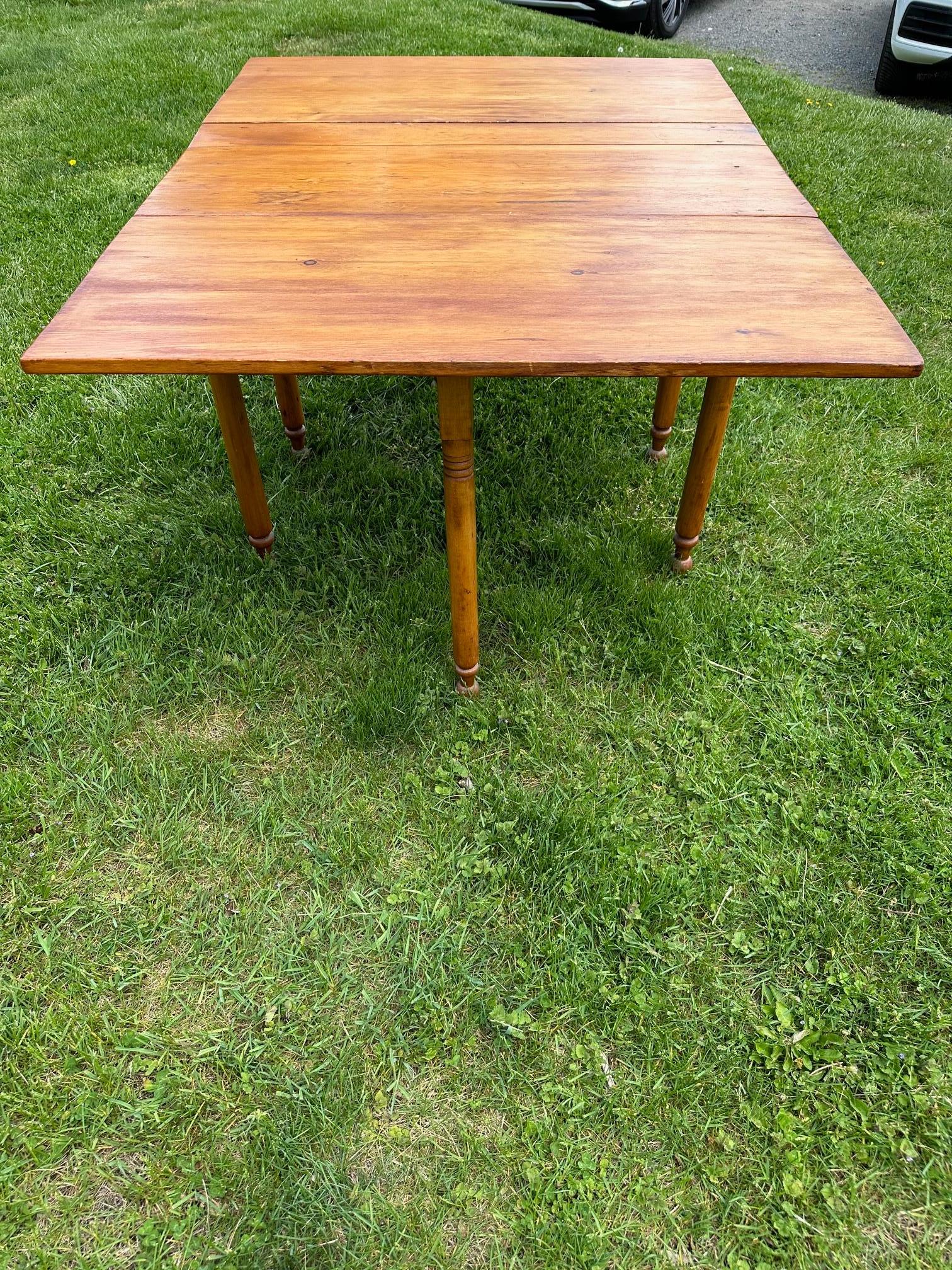 Classic American Drop Leaf Maple Pembroke Table For Sale 6