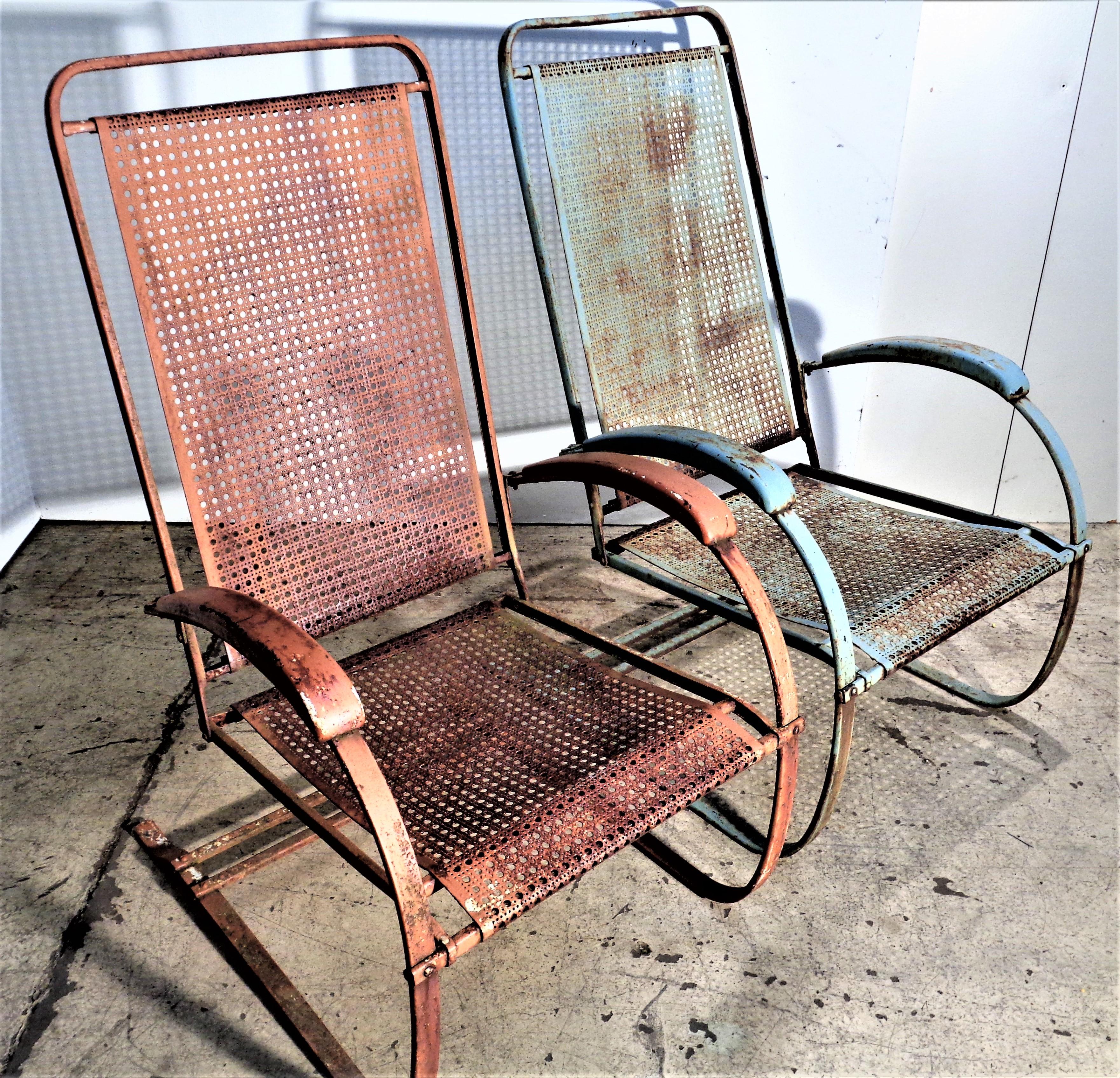   Classic Metal Mesh Spring Steel Cantilever Bounce Chairs - Howell Co. 1930's In Good Condition In Rochester, NY