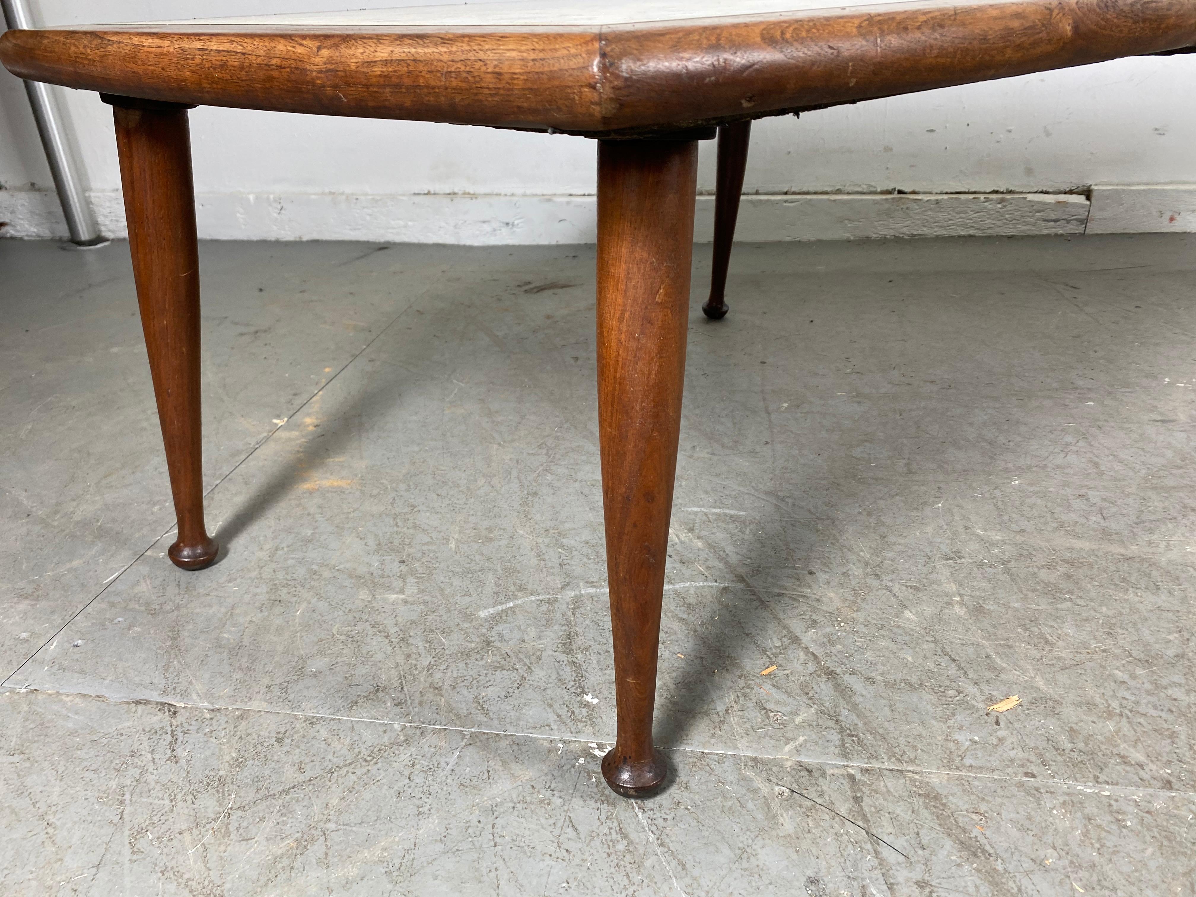 Classic American Modernist Walnut and Stone Boomerang Coffee/ Cocktail Table In Good Condition In Buffalo, NY