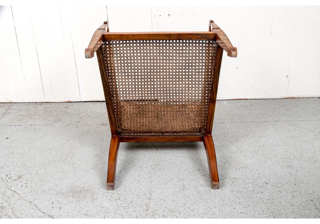 Clásico Y Elegante Sillón Estilo Adam Pintado Antiguo en venta 14