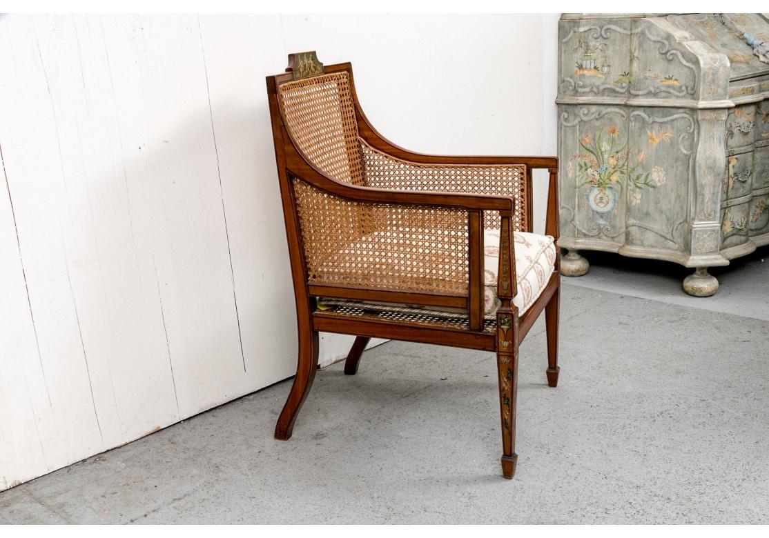 Clásico Y Elegante Sillón Estilo Adam Pintado Antiguo siglo XIX en venta