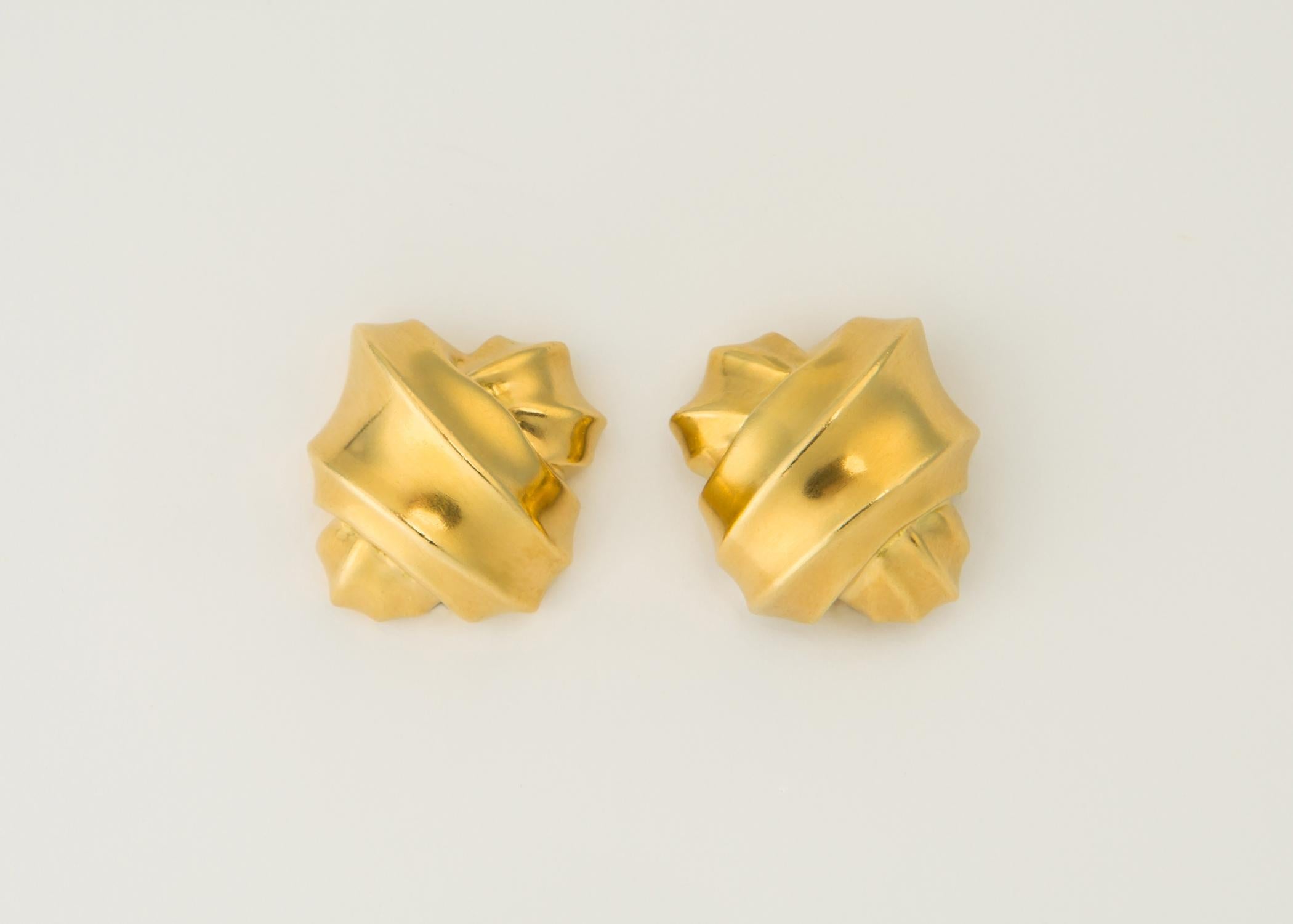 Contemporary Classic Angela Cummings Gold Earrings