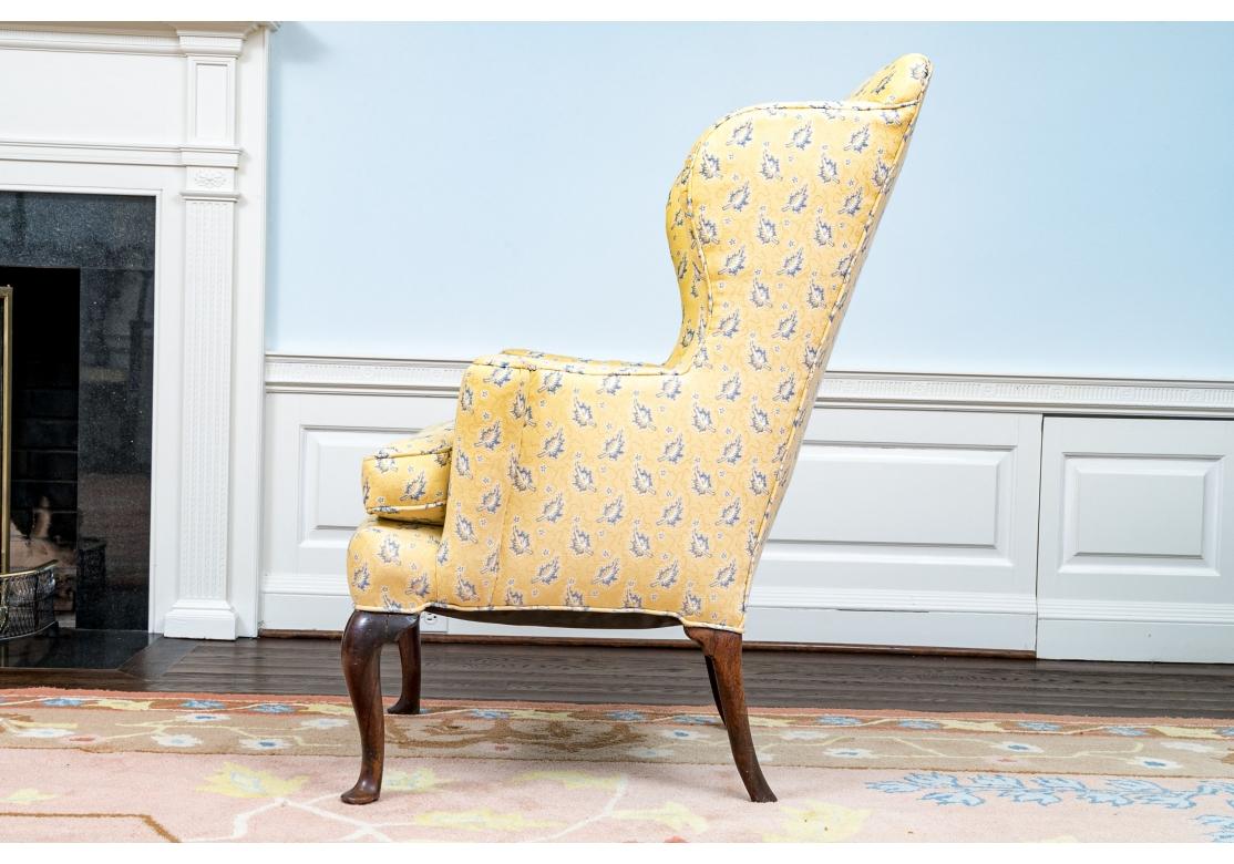 Classic Antique American Wing Chair  en vente 6
