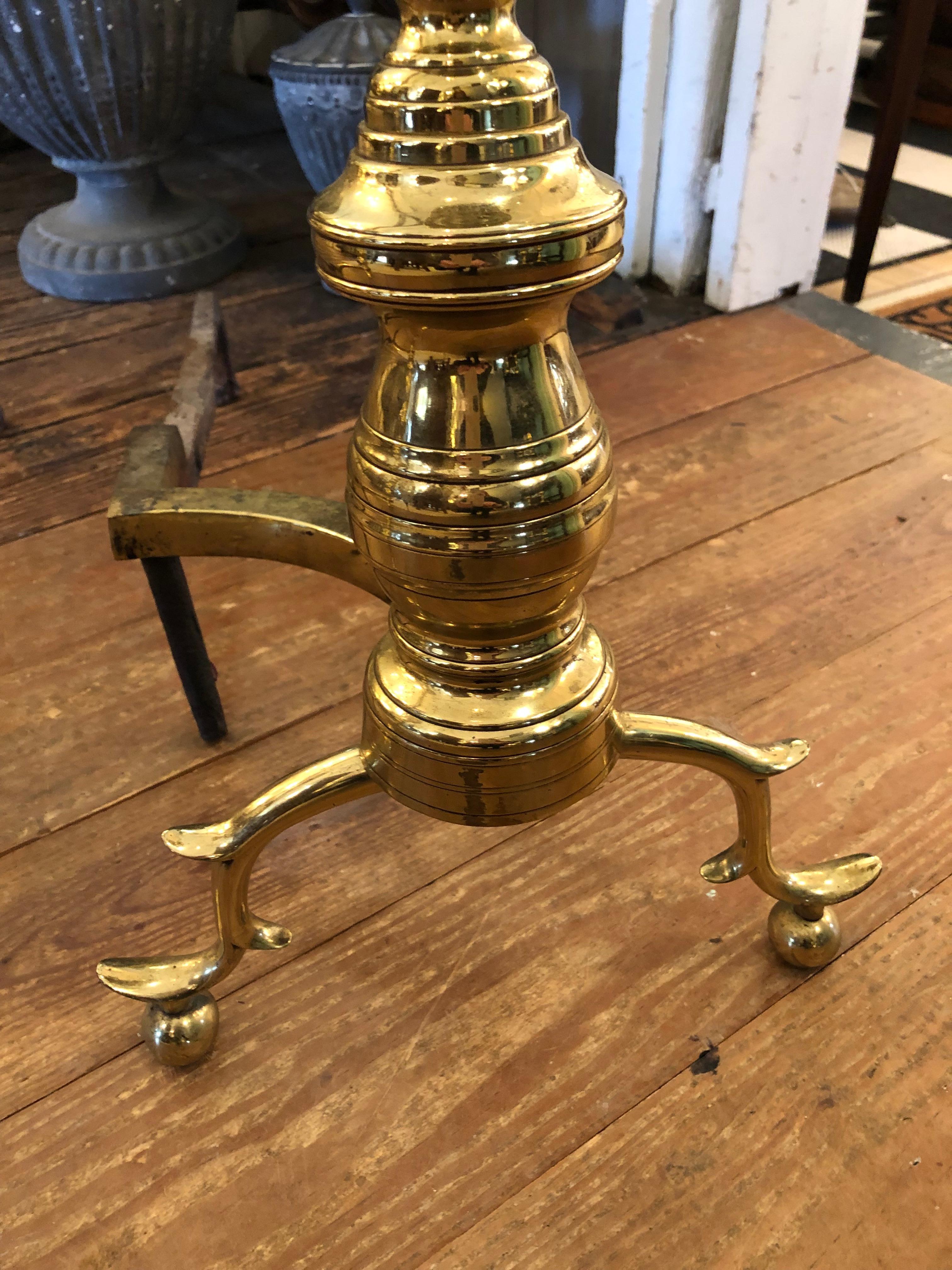 Classic Antique Beehive Chippendale Polished Brass Large Andirons In Good Condition For Sale In Hopewell, NJ