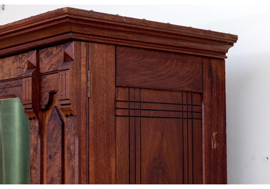 Klassisch Antique Eastlake Mirror Tür Armoire im Angebot 6