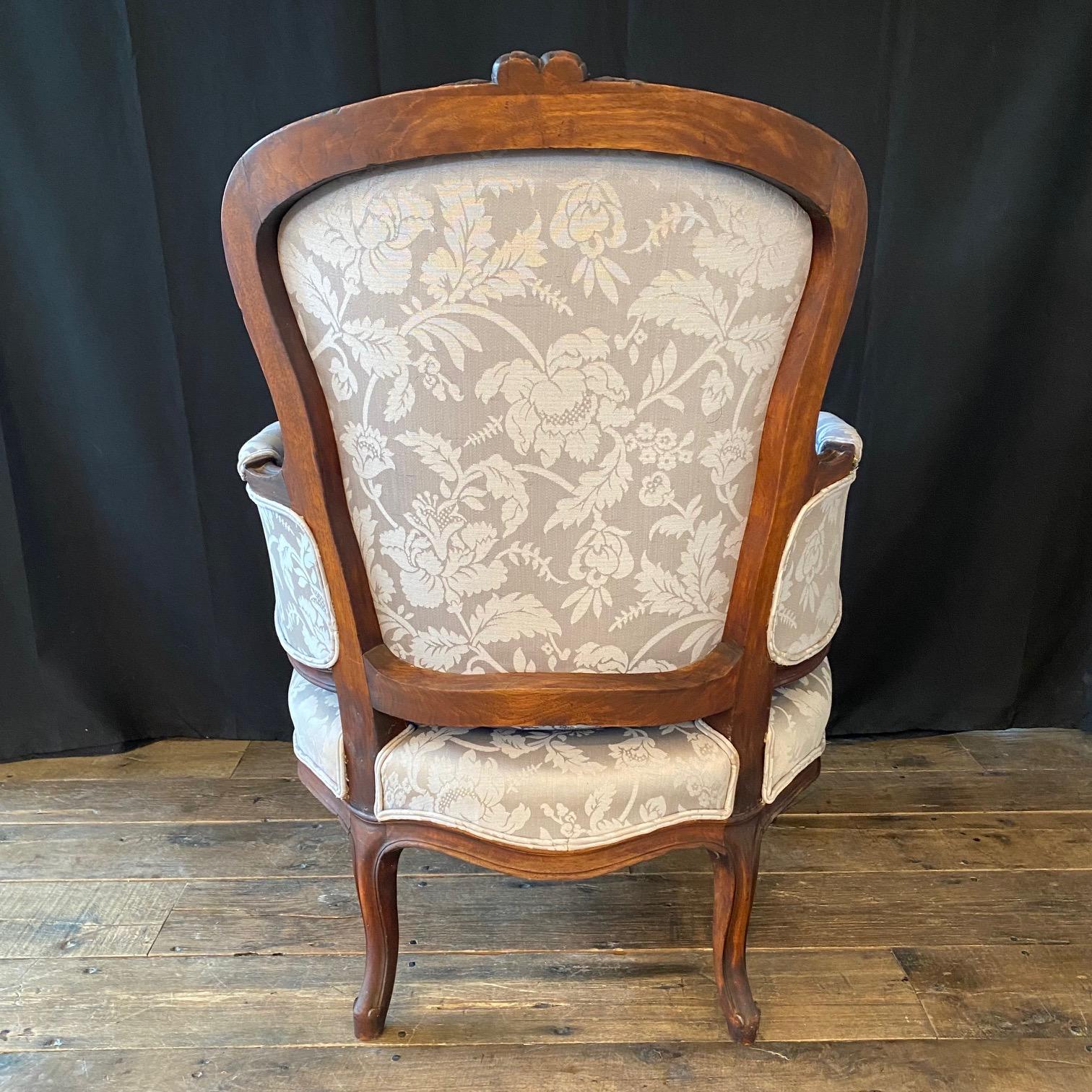 Classic Antique French Louis XV Carved Walnut Armchair  2