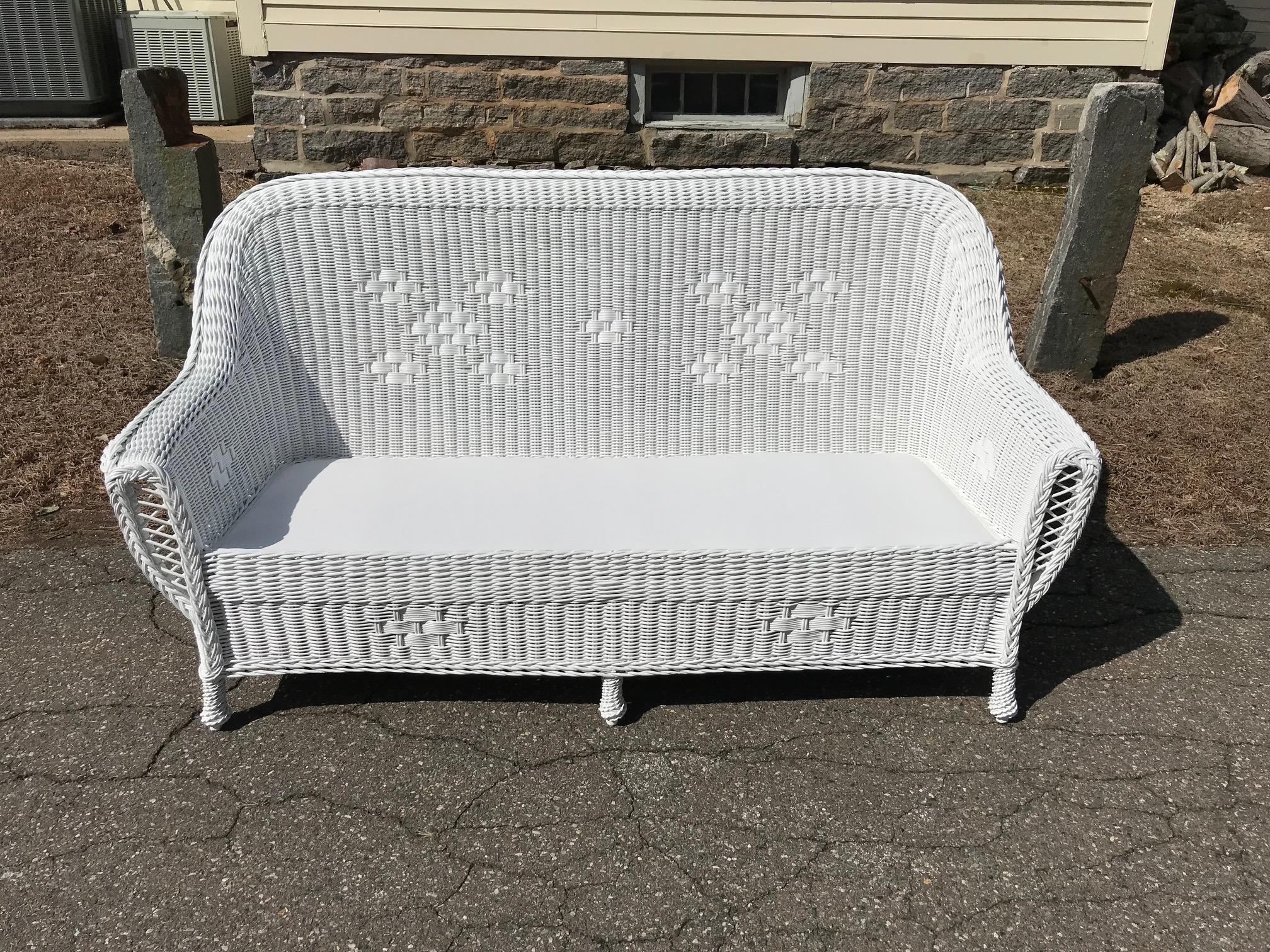 antique wicker furniture