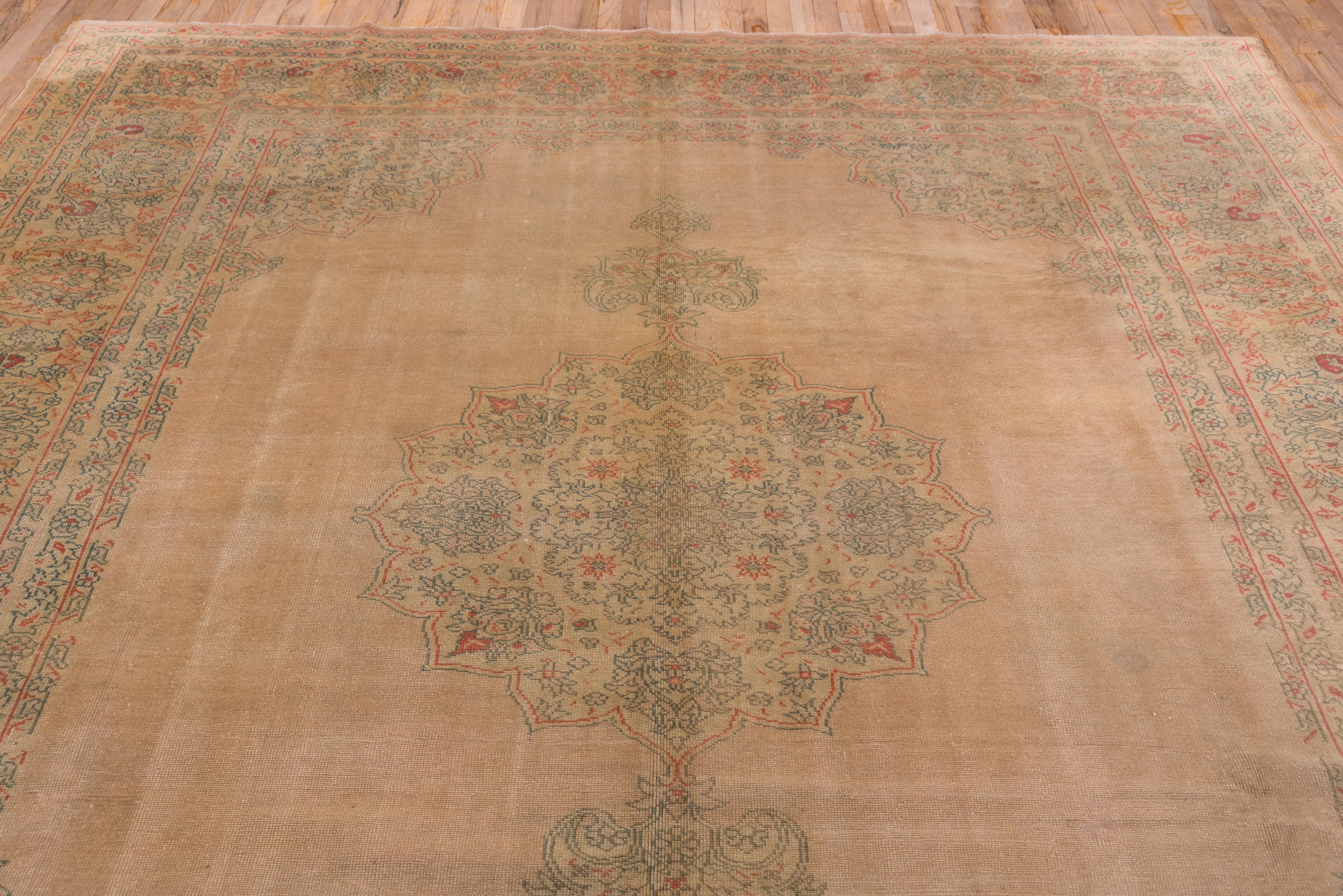 Classic Antique Turkish Oushak Rug, Beige Field, Center Medallion, circa 1920s In Good Condition For Sale In New York, NY