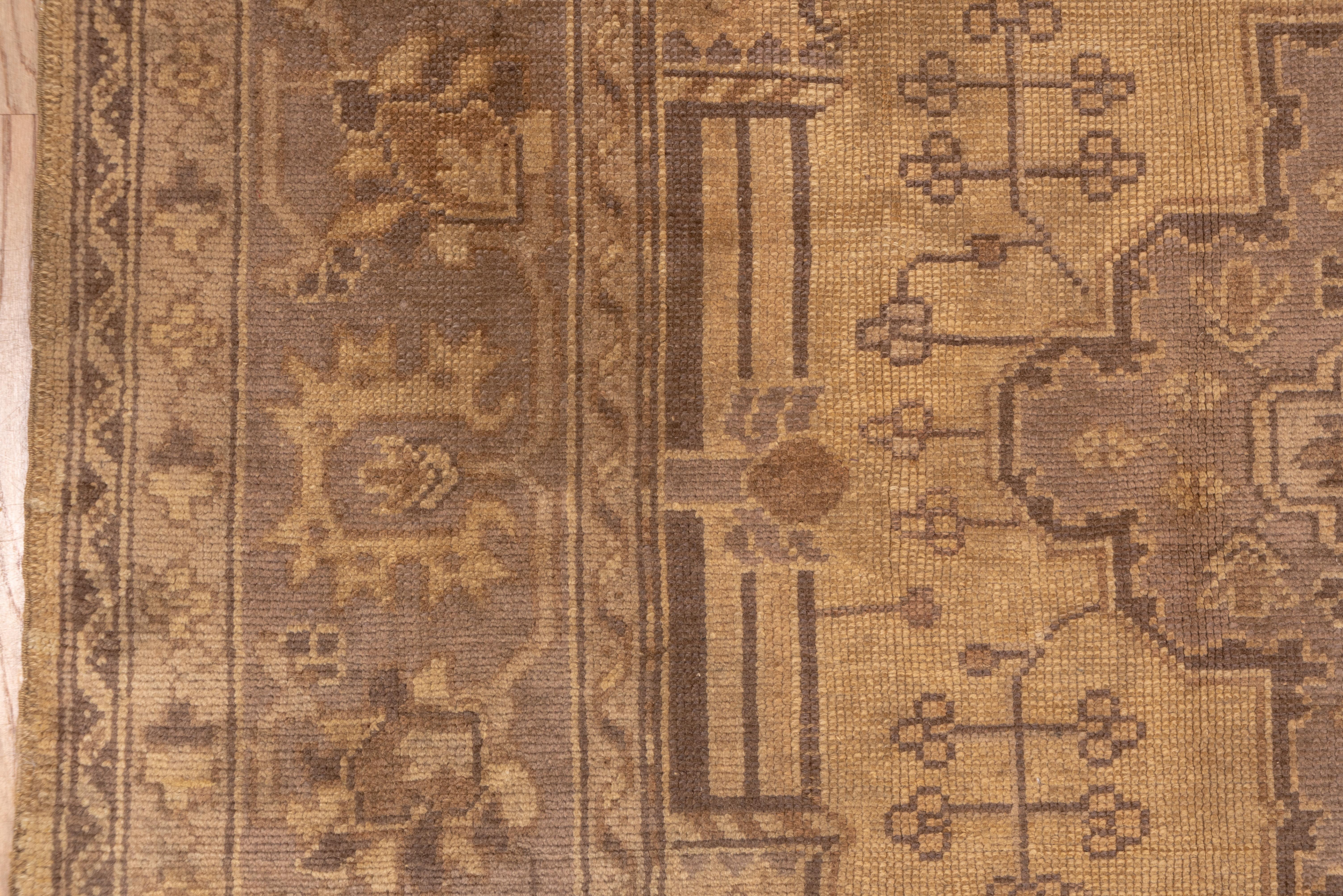 Classic Antique Turkish Oushak Rug, Lavender Tones, circa 1920s For Sale 1