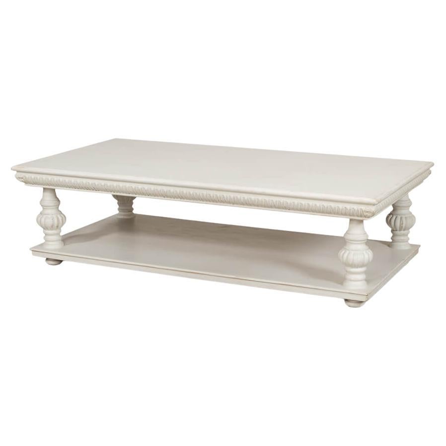 Classic Antique White Coffee table For Sale